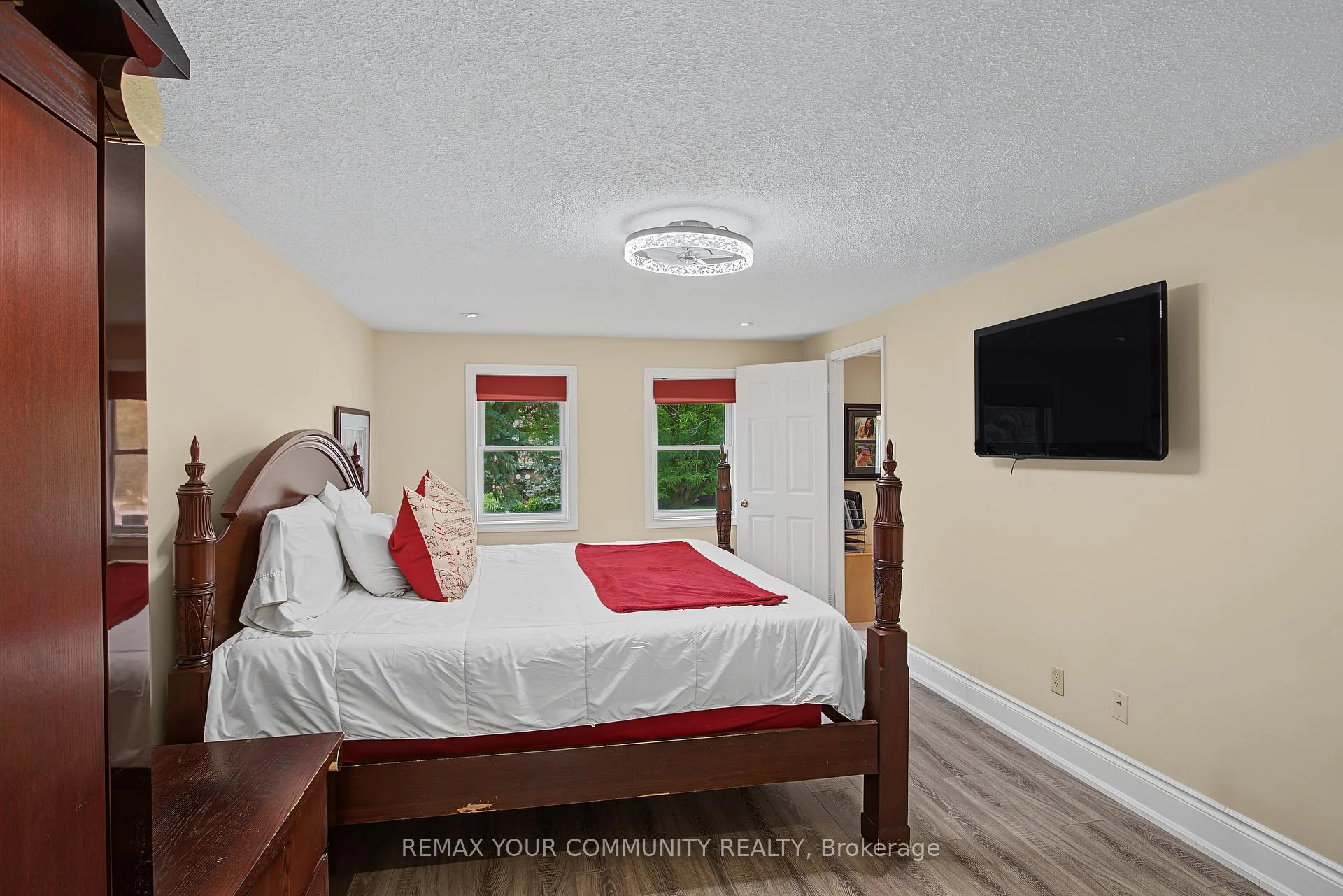 Photo 68 of 23 Cranberry Lane, Aurora, Aurora Highlands — HOMEH
