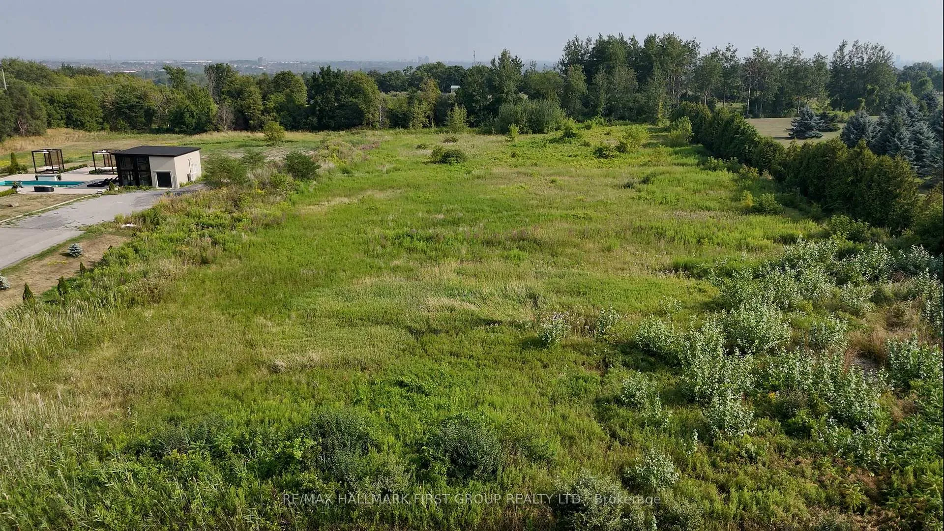 Photo 3 of 225 5th Concession Road, Ajax, Northwest Ajax — HOMEH