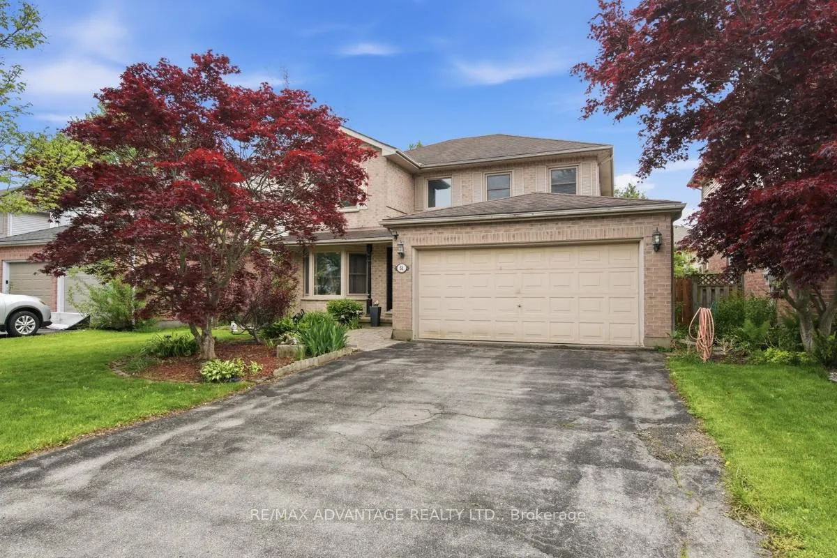 Photo 42 of 51 Laurel Crescent, London, North M — HOMEH