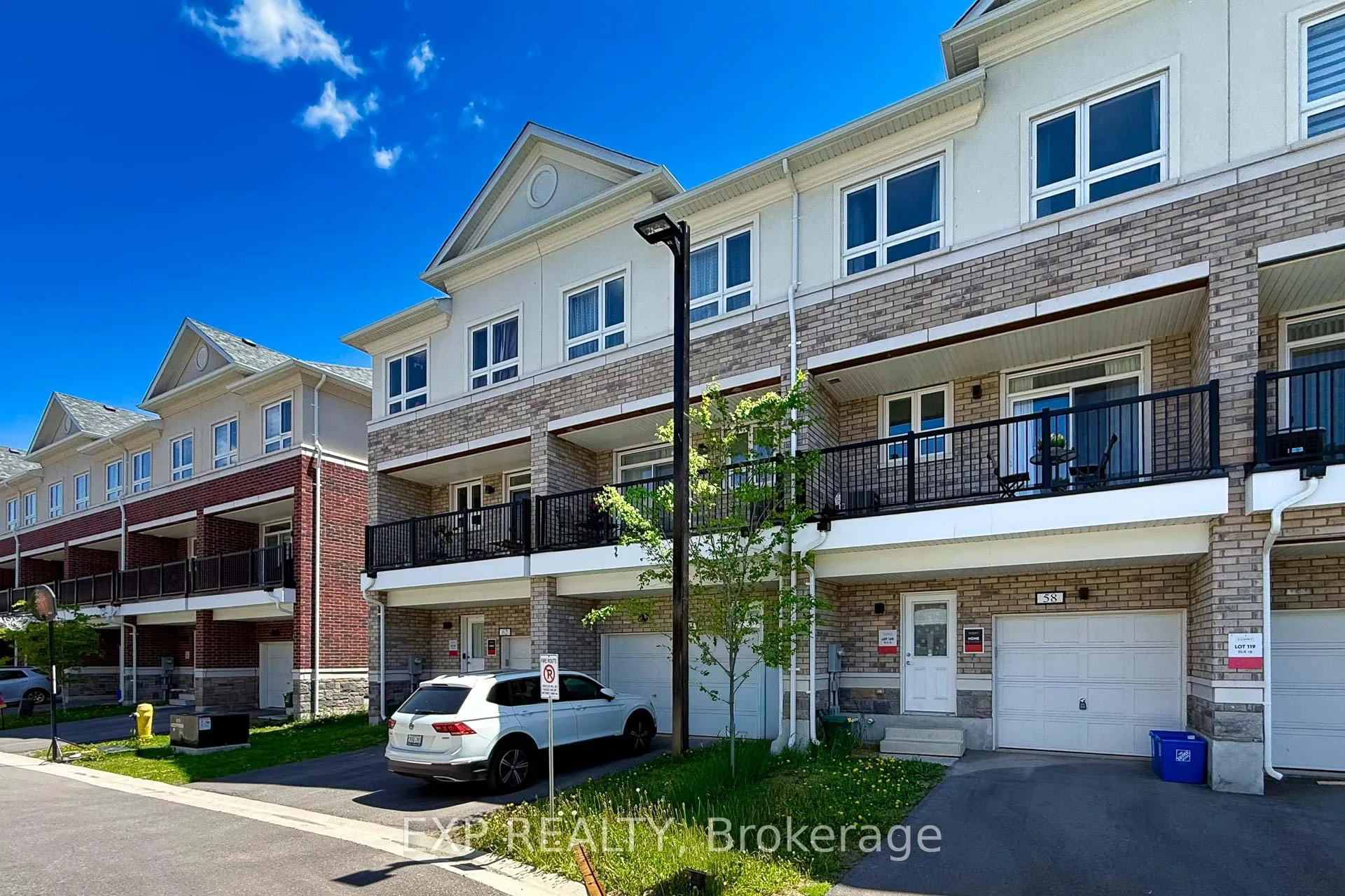Photo 2 of 58 Massachusetts Lane, Markham, Wismer — HOMEH