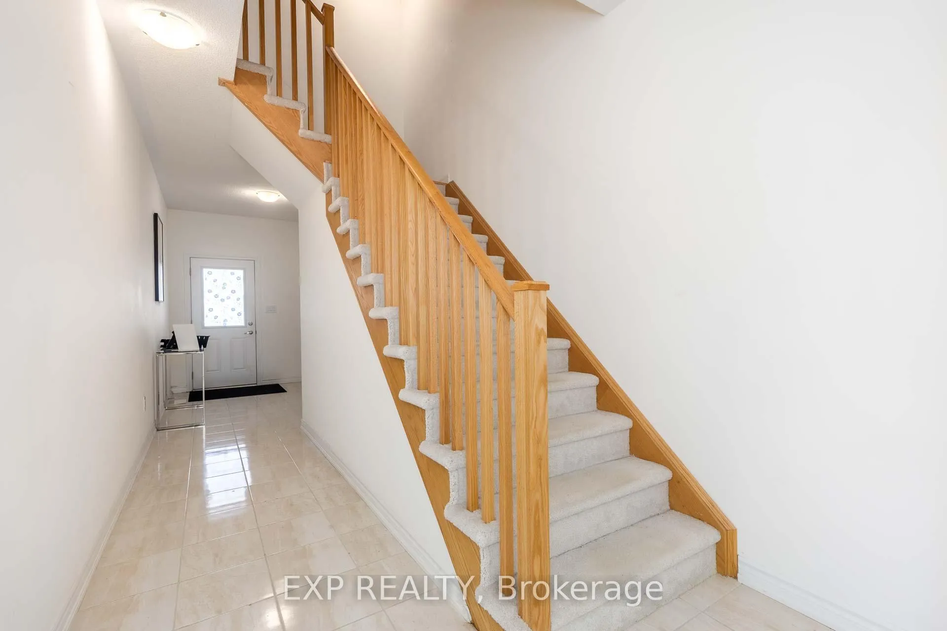 Photo 8 of 58 Massachusetts Lane, Markham, Wismer — HOMEH