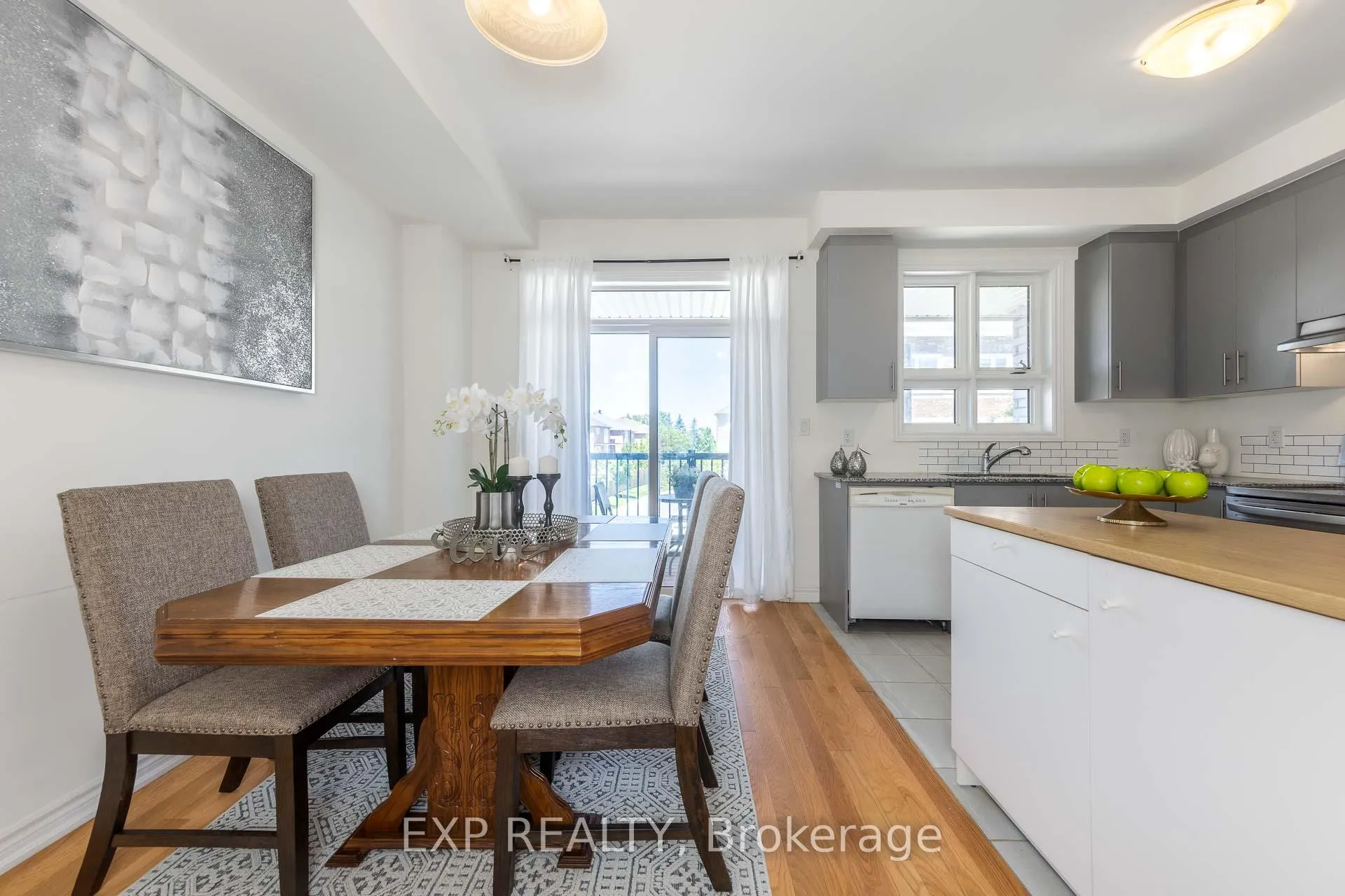 Photo 12 of 58 Massachusetts Lane, Markham, Wismer — HOMEH