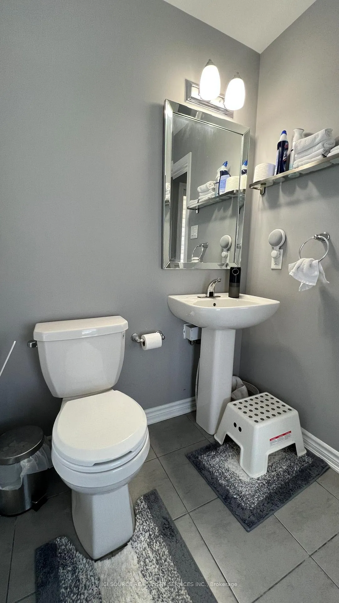 Photo 4 of 330 Sweetclover Way, Ottawa, Avalon West — HOMEH