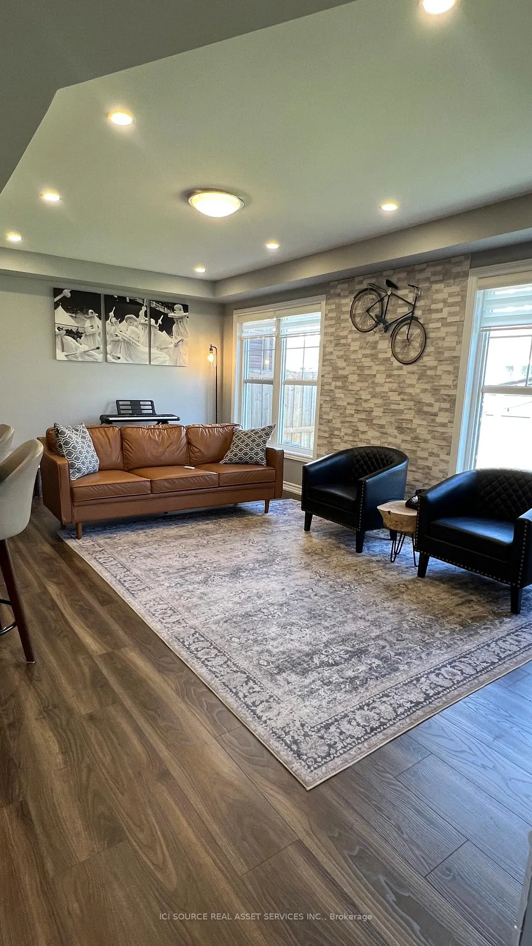 Photo 5 of 330 Sweetclover Way, Ottawa, Avalon West — HOMEH