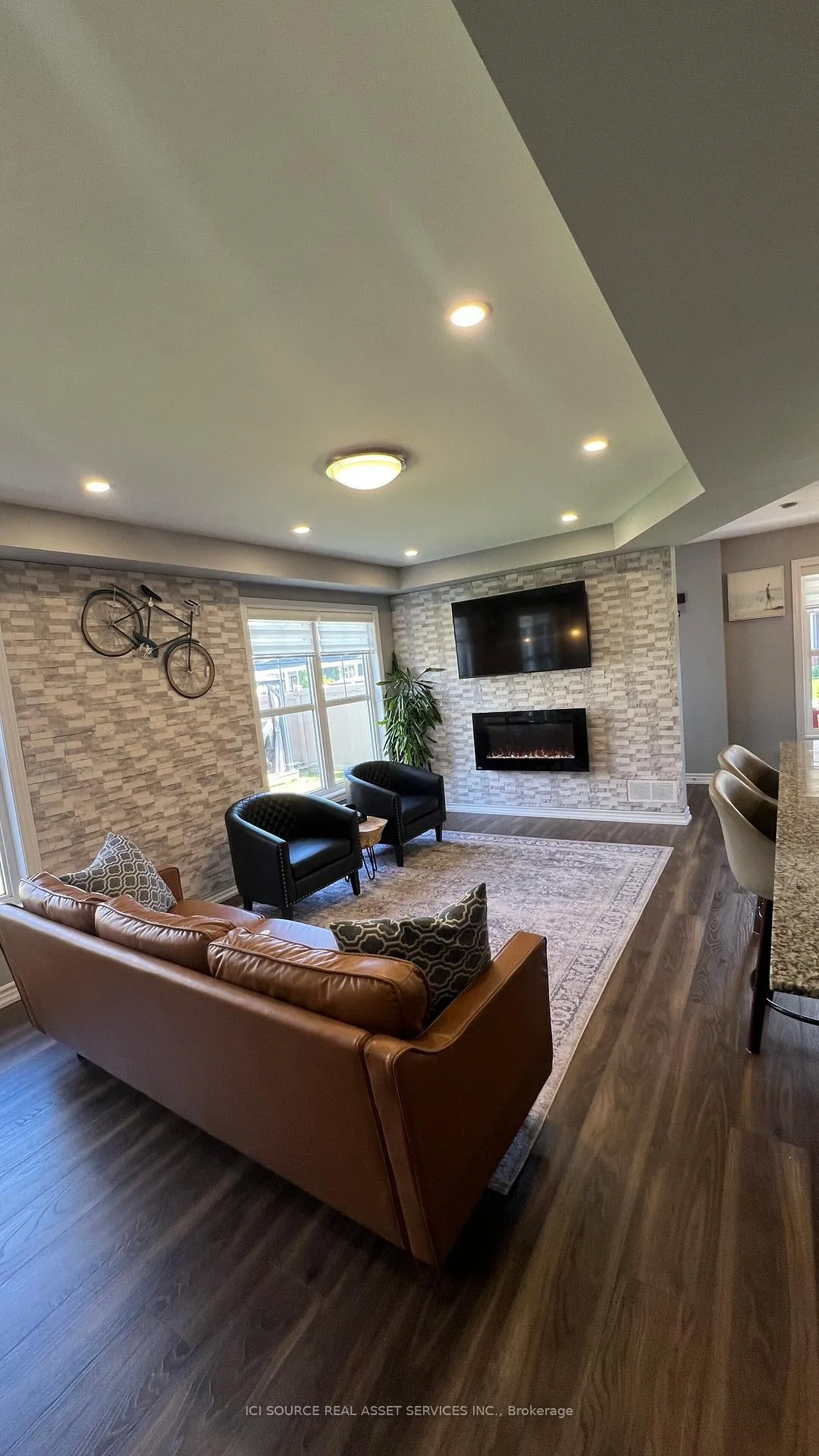 Photo 6 of 330 Sweetclover Way, Ottawa, Avalon West — HOMEH