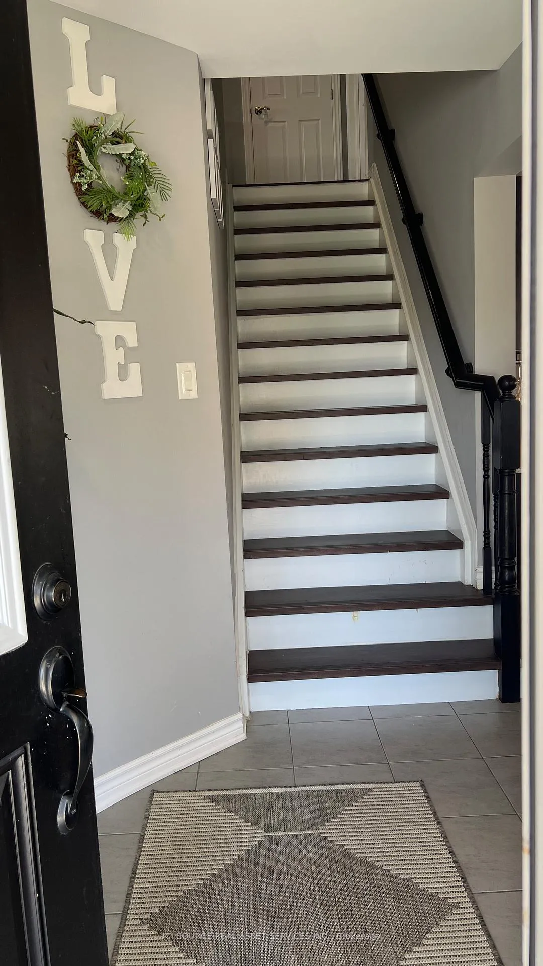 Photo 9 of 330 Sweetclover Way, Ottawa, Avalon West — HOMEH
