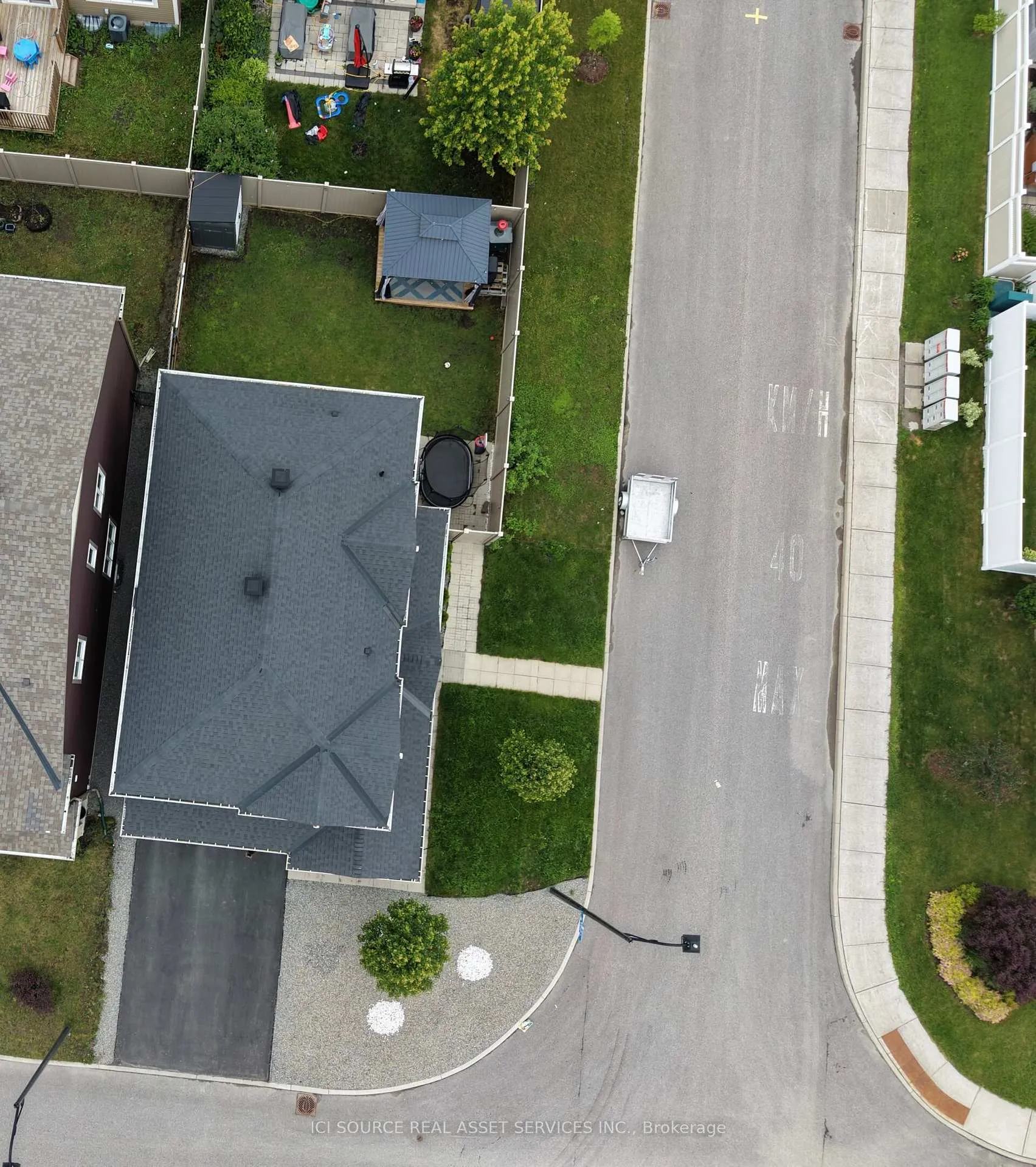 Photo 23 of 330 Sweetclover Way, Ottawa, Avalon West — HOMEH