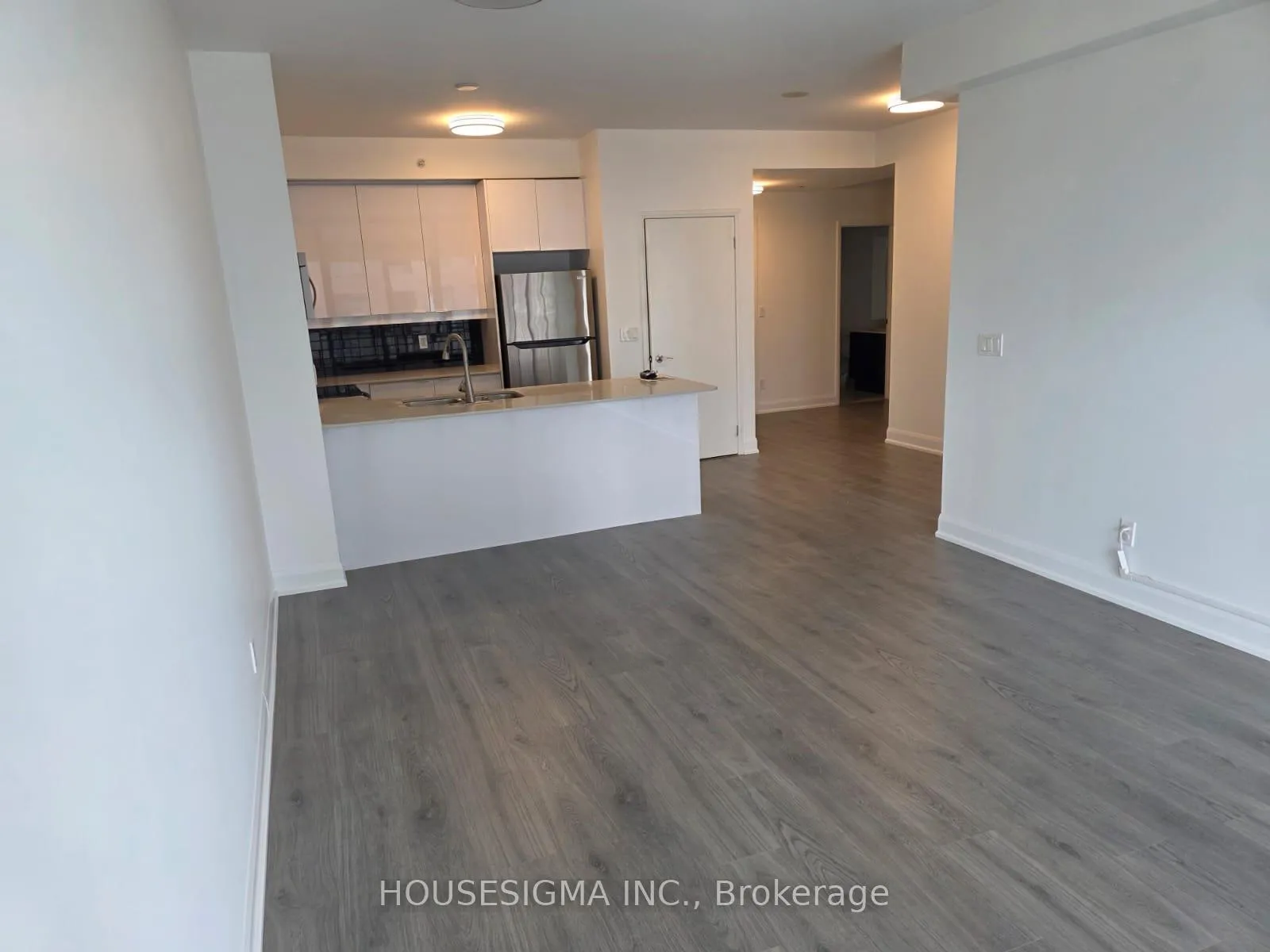 Photo 2 of Unit 2206, 2910 Highway 7 W, Vaughan, Concord — HOMEH