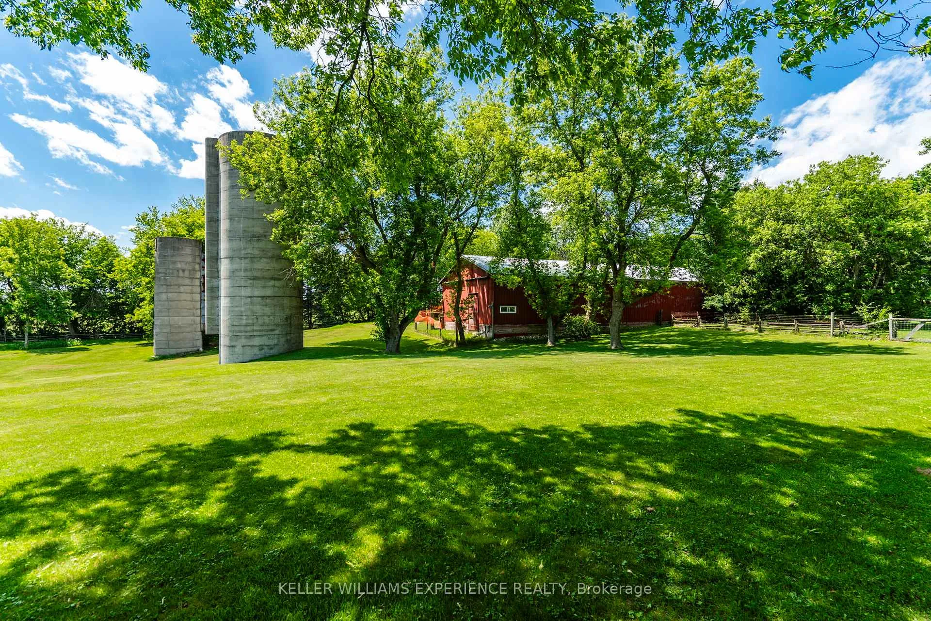 Photo 50 of 5087 15th Line, New Tecumseth, Rural New Tecumseth — HOMEH