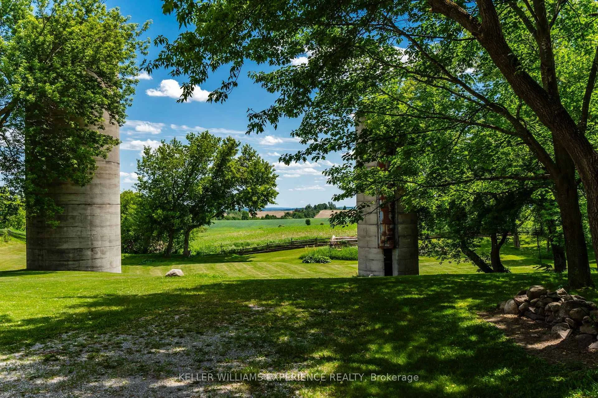 Photo 45 of 5087 15th Line, New Tecumseth, Rural New Tecumseth — HOMEH