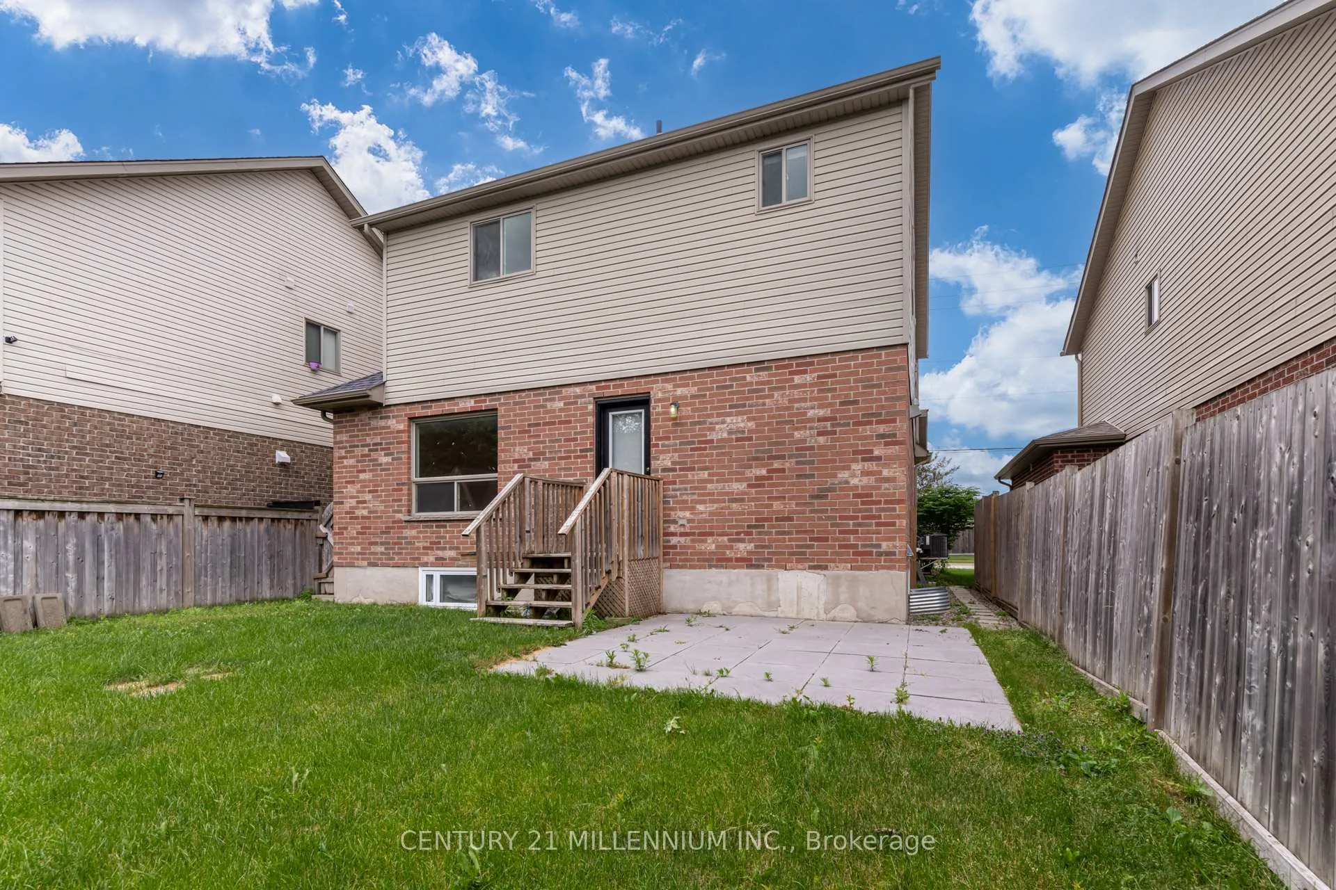 Photo 20 of Unit Upper, 217 King Street S, New Tecumseth, Alliston — HOMEH