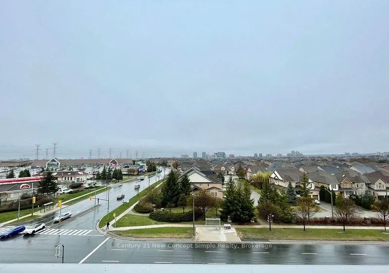 Photo 7 of Unit 623, 8763 Bayview Avenue, Richmond Hill, Doncrest — HOMEH