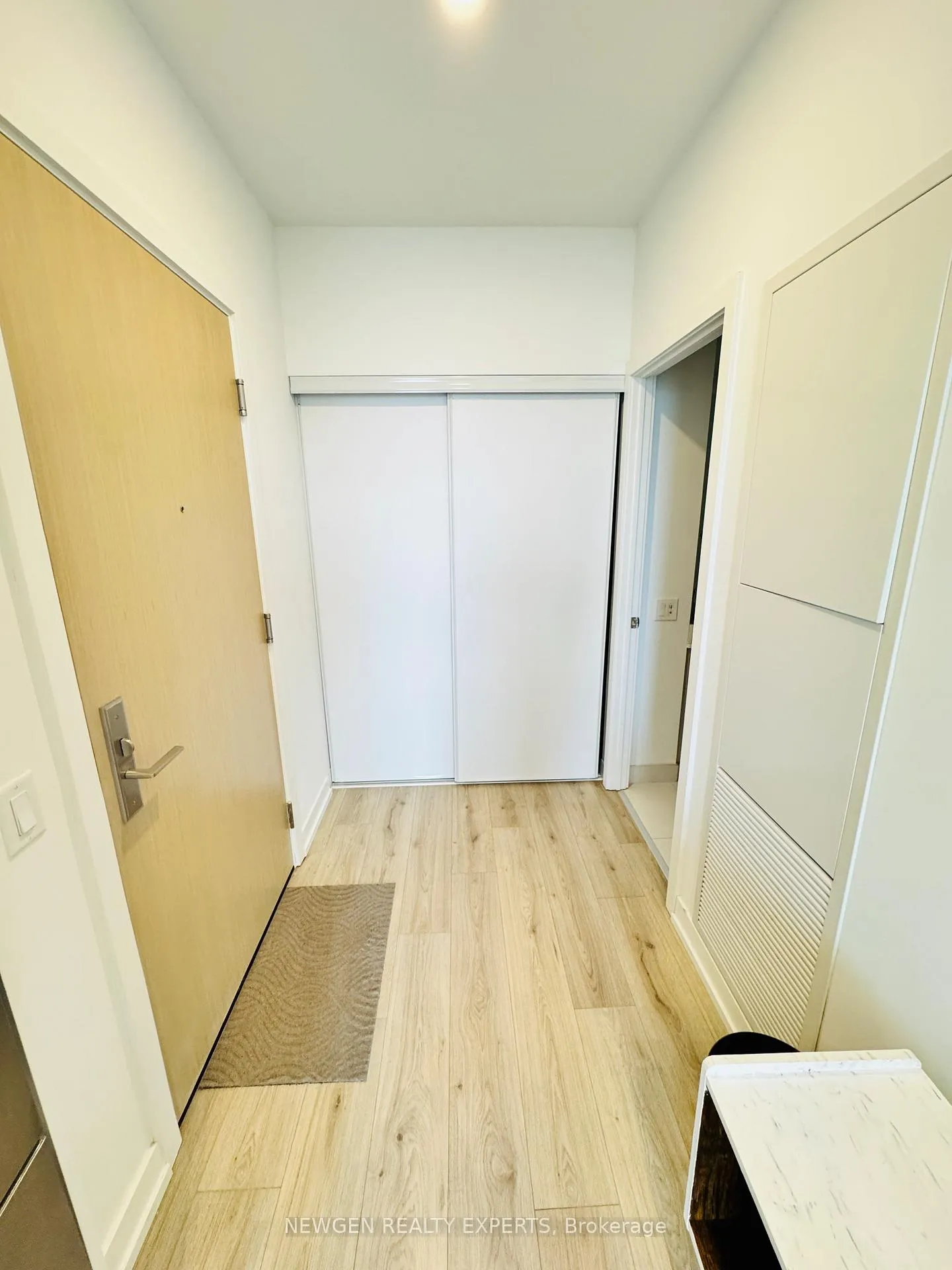 Photo 2 of Unit 2807, 395 Bloor Street E, Toronto, Cabbagetown-South St. James Town — HOMEH