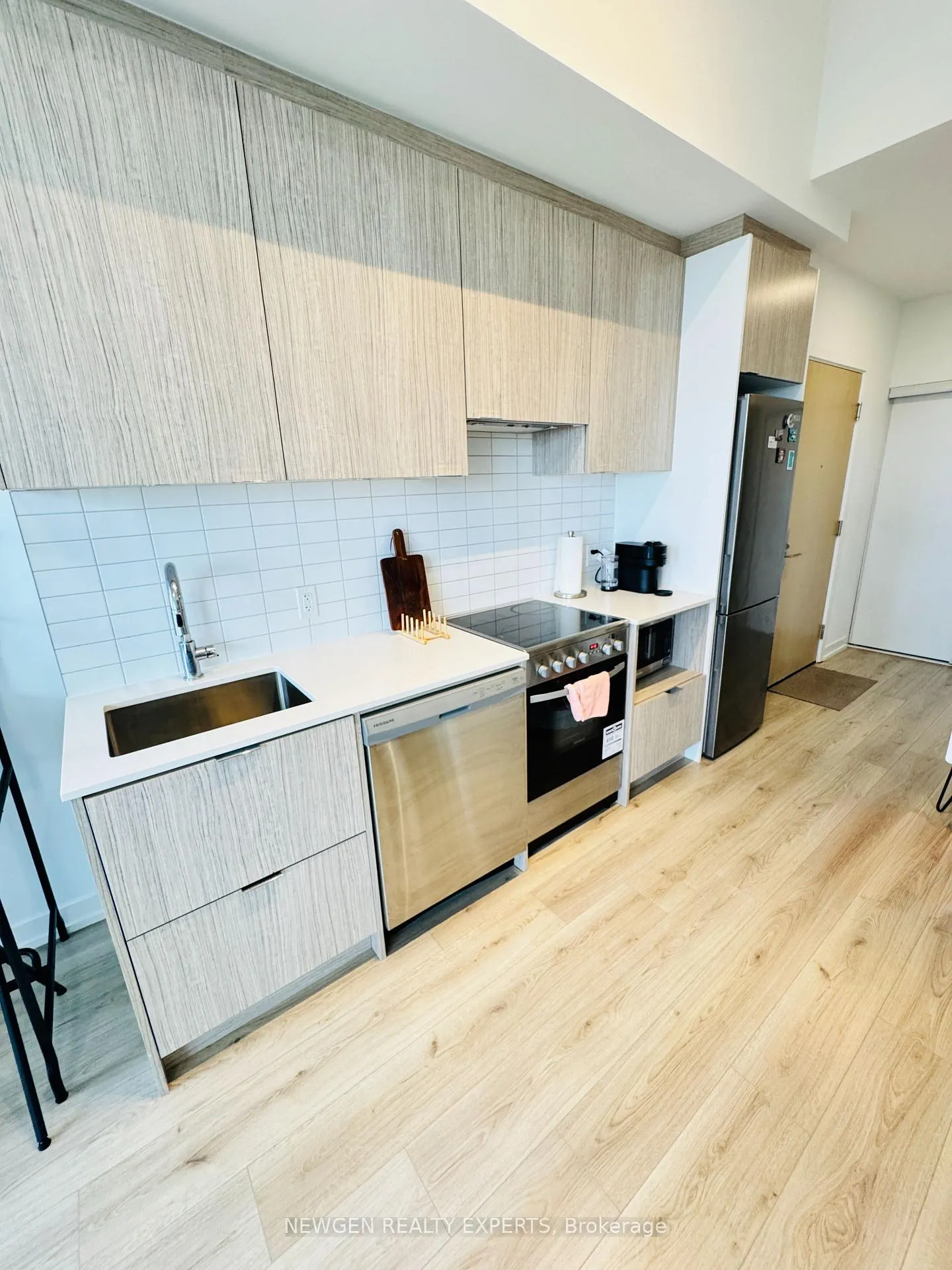 Photo 8 of Unit 2807, 395 Bloor Street E, Toronto, Cabbagetown-South St. James Town — HOMEH