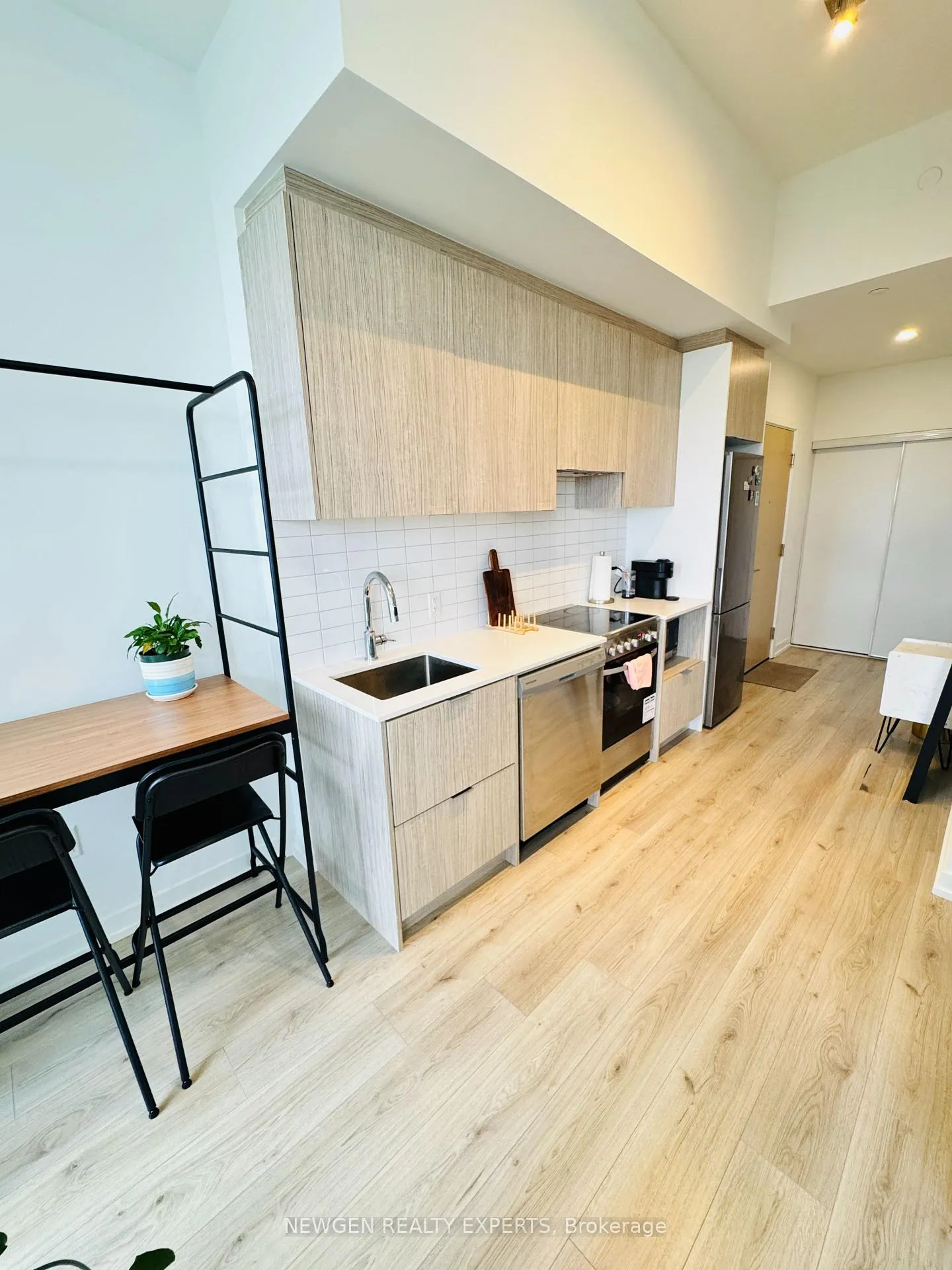 Photo 9 of Unit 2807, 395 Bloor Street E, Toronto, Cabbagetown-South St. James Town — HOMEH