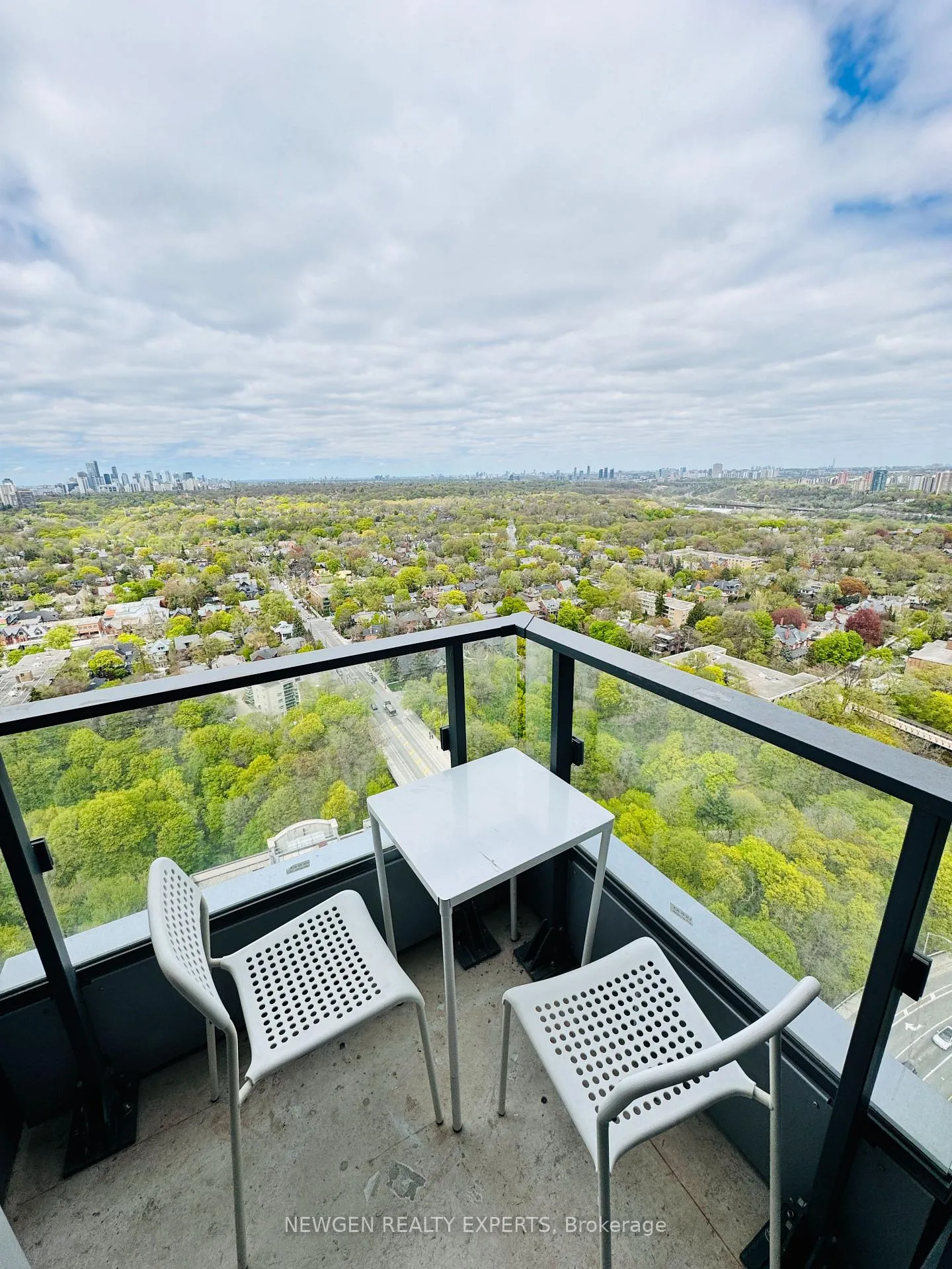 Photo 24 of Unit 2807, 395 Bloor Street E, Toronto, Cabbagetown-South St. James Town — HOMEH
