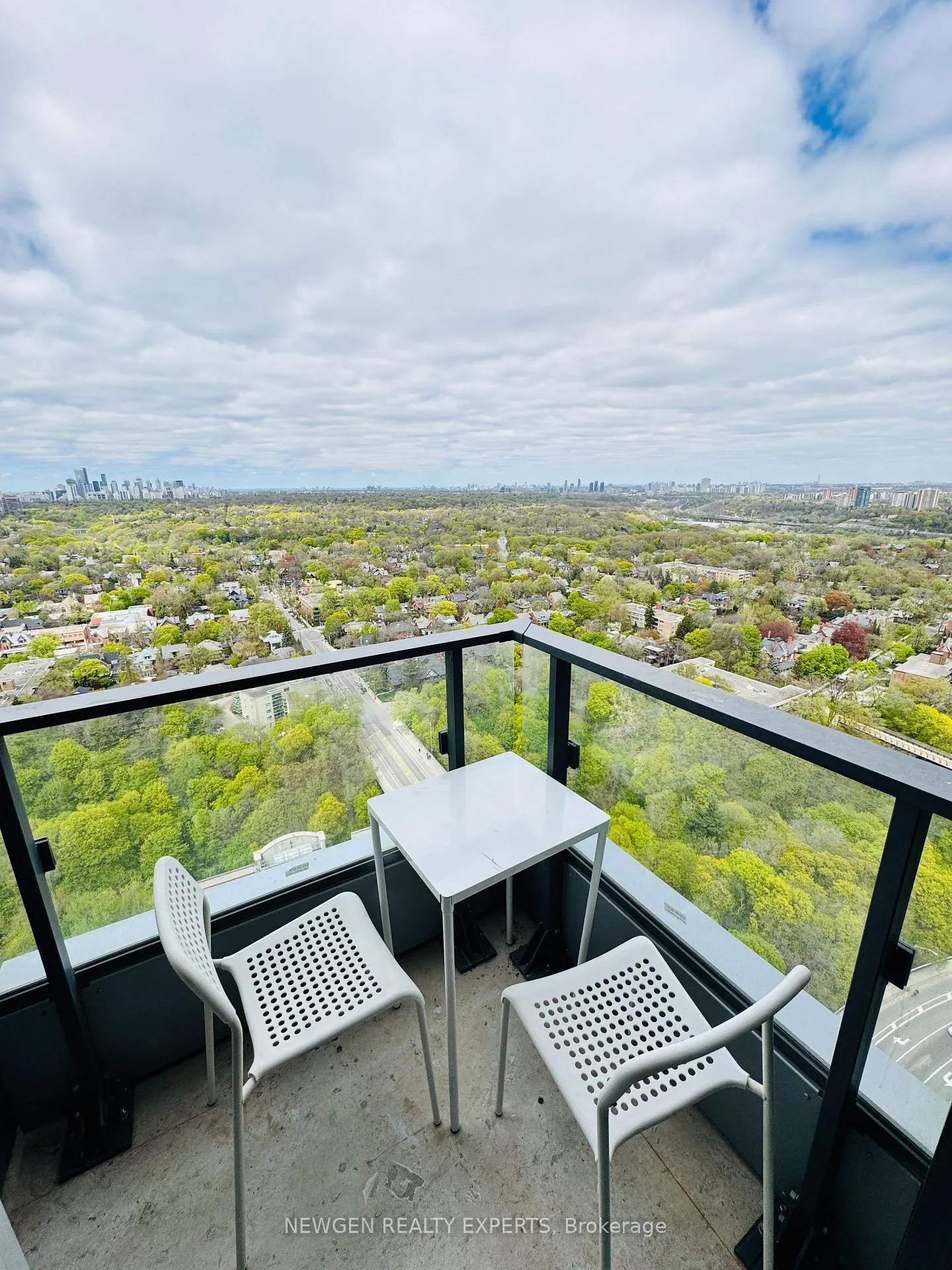 Photo 26 of Unit 2807, 395 Bloor Street E, Toronto, Cabbagetown-South St. James Town — HOMEH