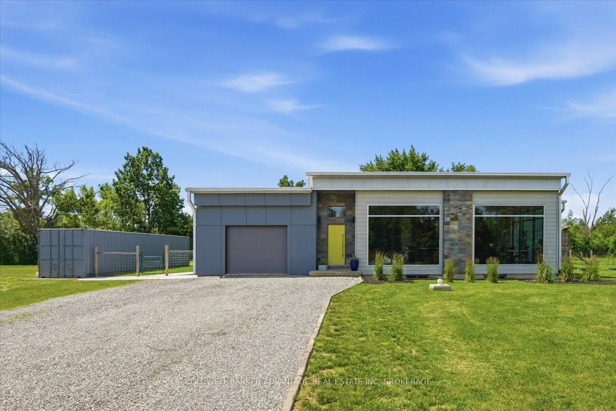 Photo 4 of 817 Doans Ridge Road, Welland, Cooks Mills — HOMEH