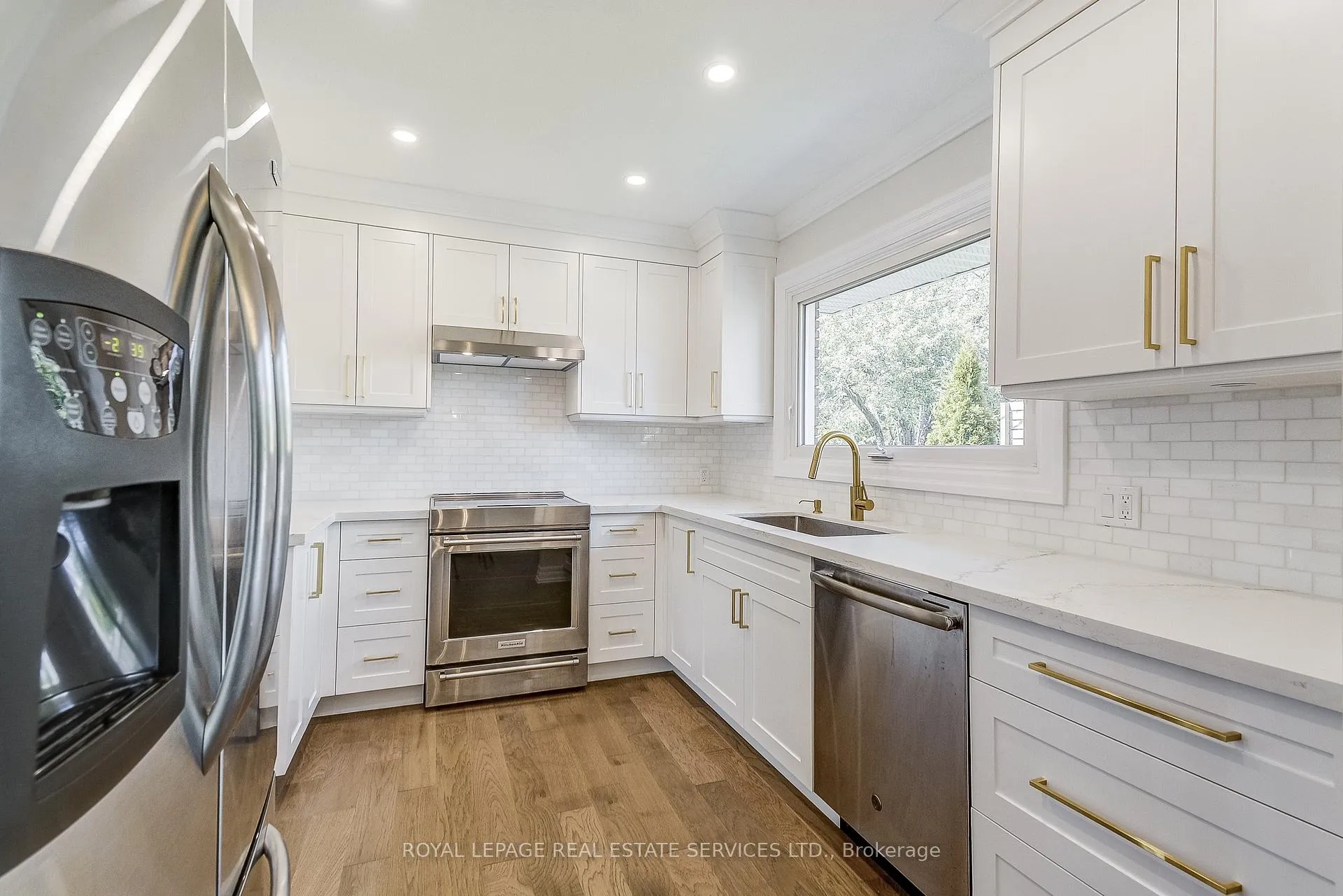 Photo 15 of Unit MAIN, 351 Strathcona Drive, Burlington, Roseland — HOMEH