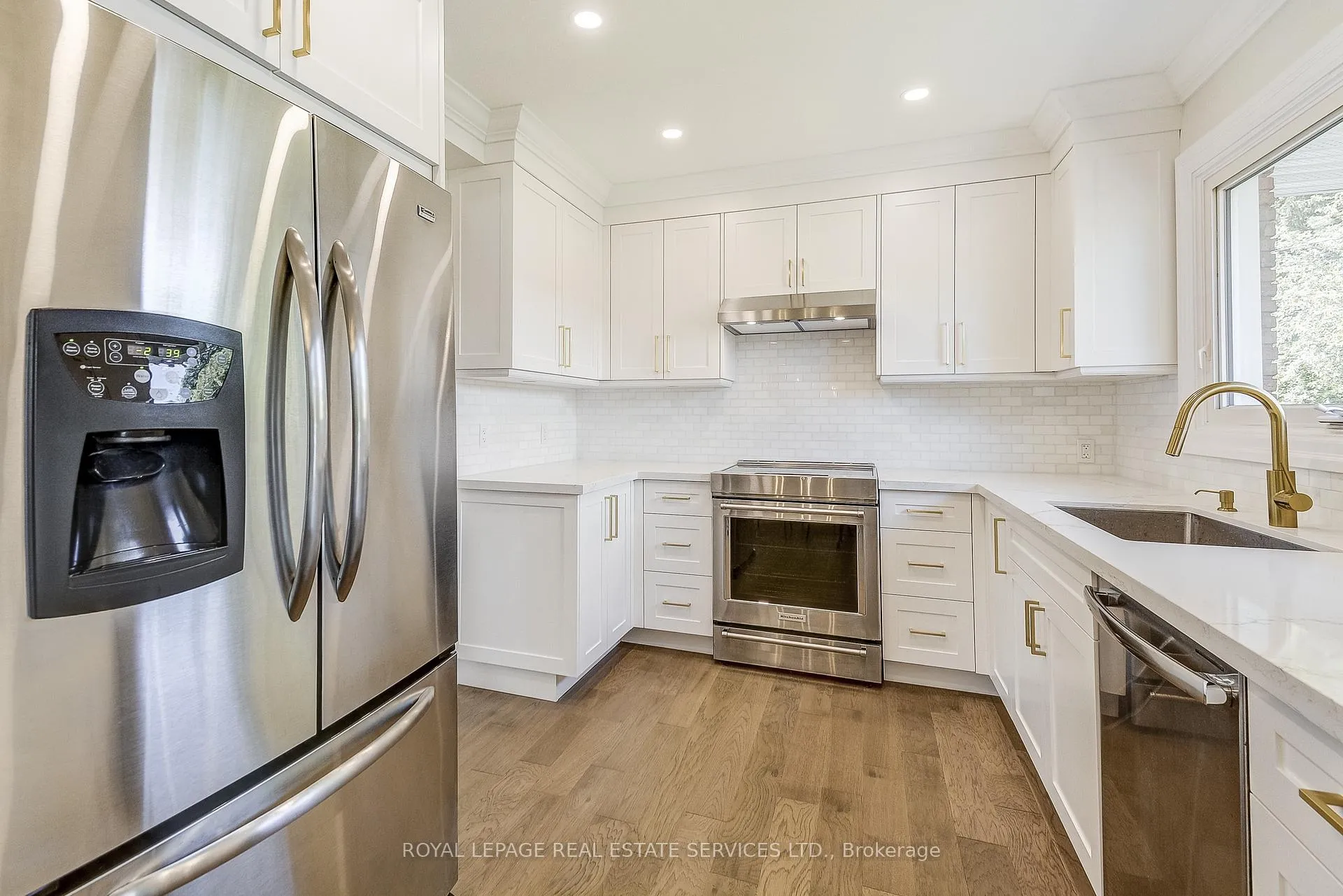 Photo 16 of Unit MAIN, 351 Strathcona Drive, Burlington, Roseland — HOMEH
