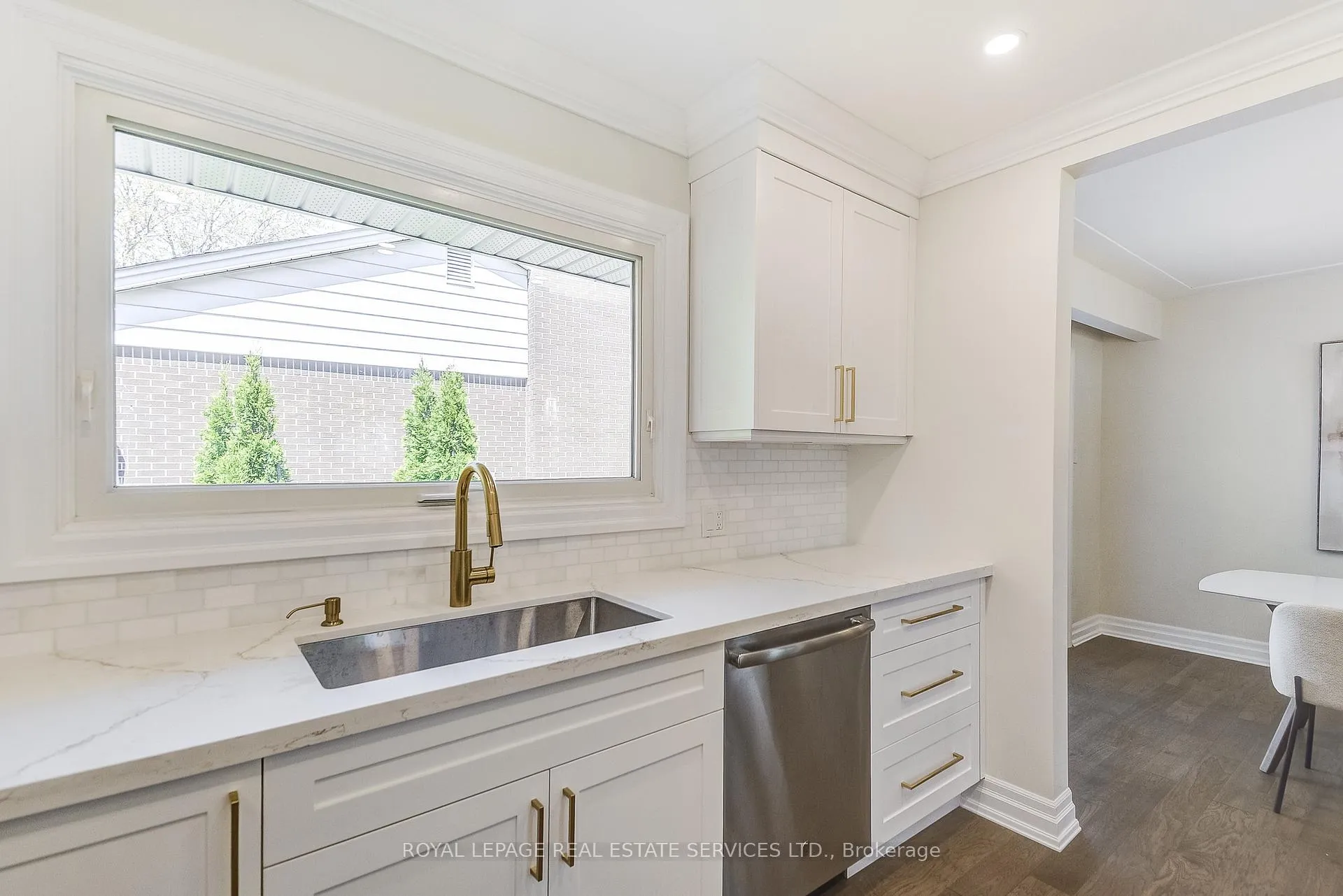 Photo 18 of Unit MAIN, 351 Strathcona Drive, Burlington, Roseland — HOMEH