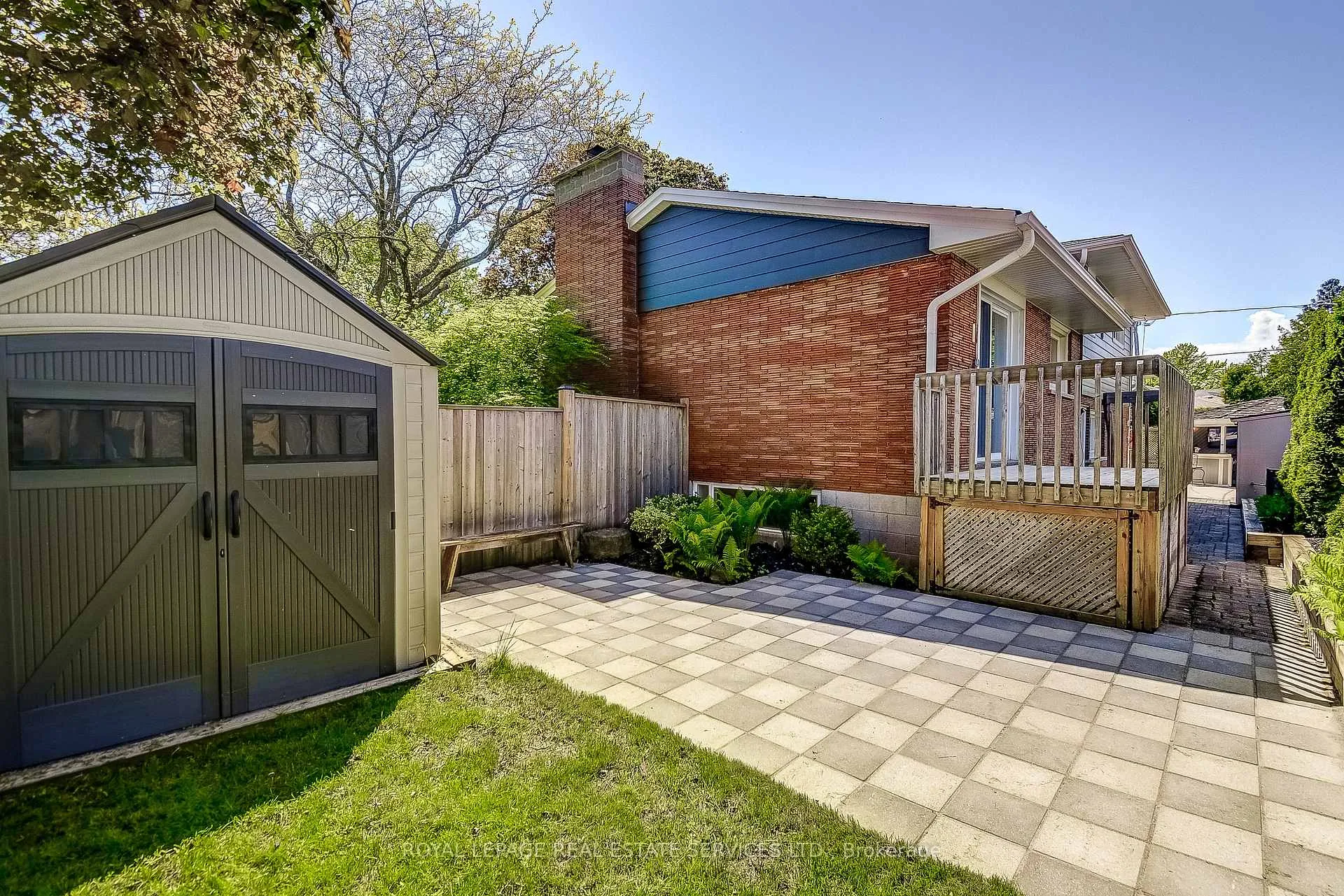 Photo 33 of Unit MAIN, 351 Strathcona Drive, Burlington, Roseland — HOMEH