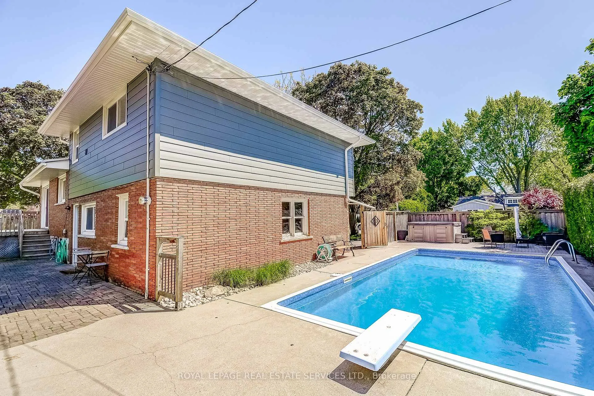 Photo 34 of Unit MAIN, 351 Strathcona Drive, Burlington, Roseland — HOMEH