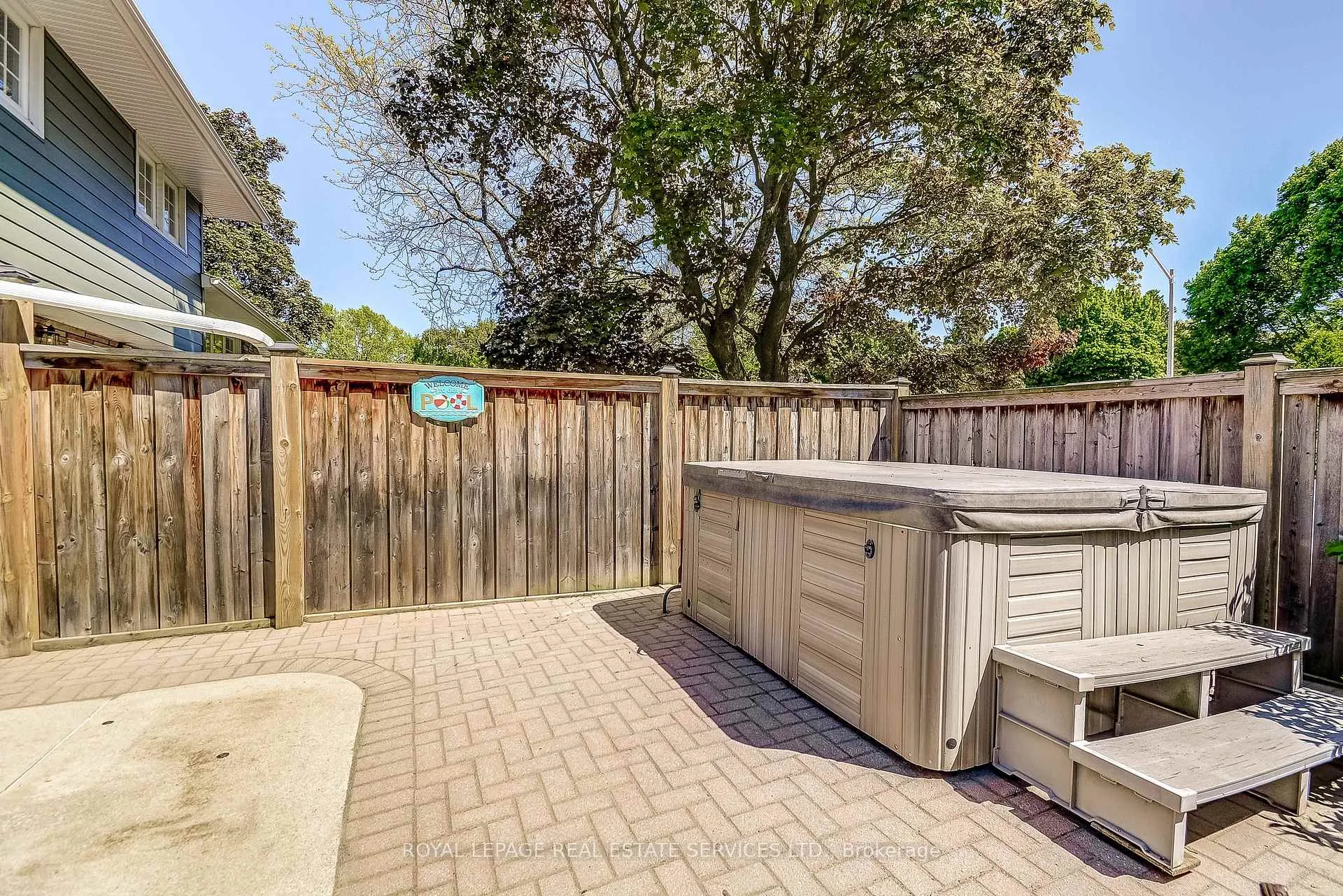 Photo 38 of Unit MAIN, 351 Strathcona Drive, Burlington, Roseland — HOMEH