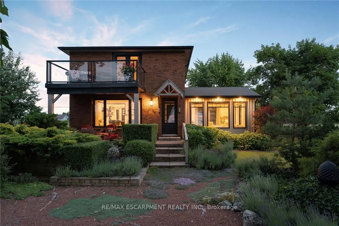 Photo 5 of 3754 Lakeshore Road, Lincoln, Lincoln Lake — HOMEH