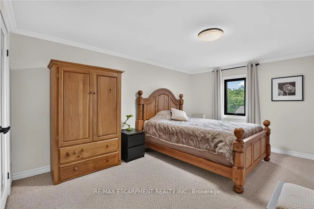 Photo 34 of 3754 Lakeshore Road, Lincoln, Lincoln Lake — HOMEH