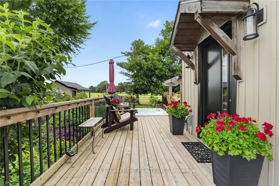 Photo 37 of 3754 Lakeshore Road, Lincoln, Lincoln Lake — HOMEH