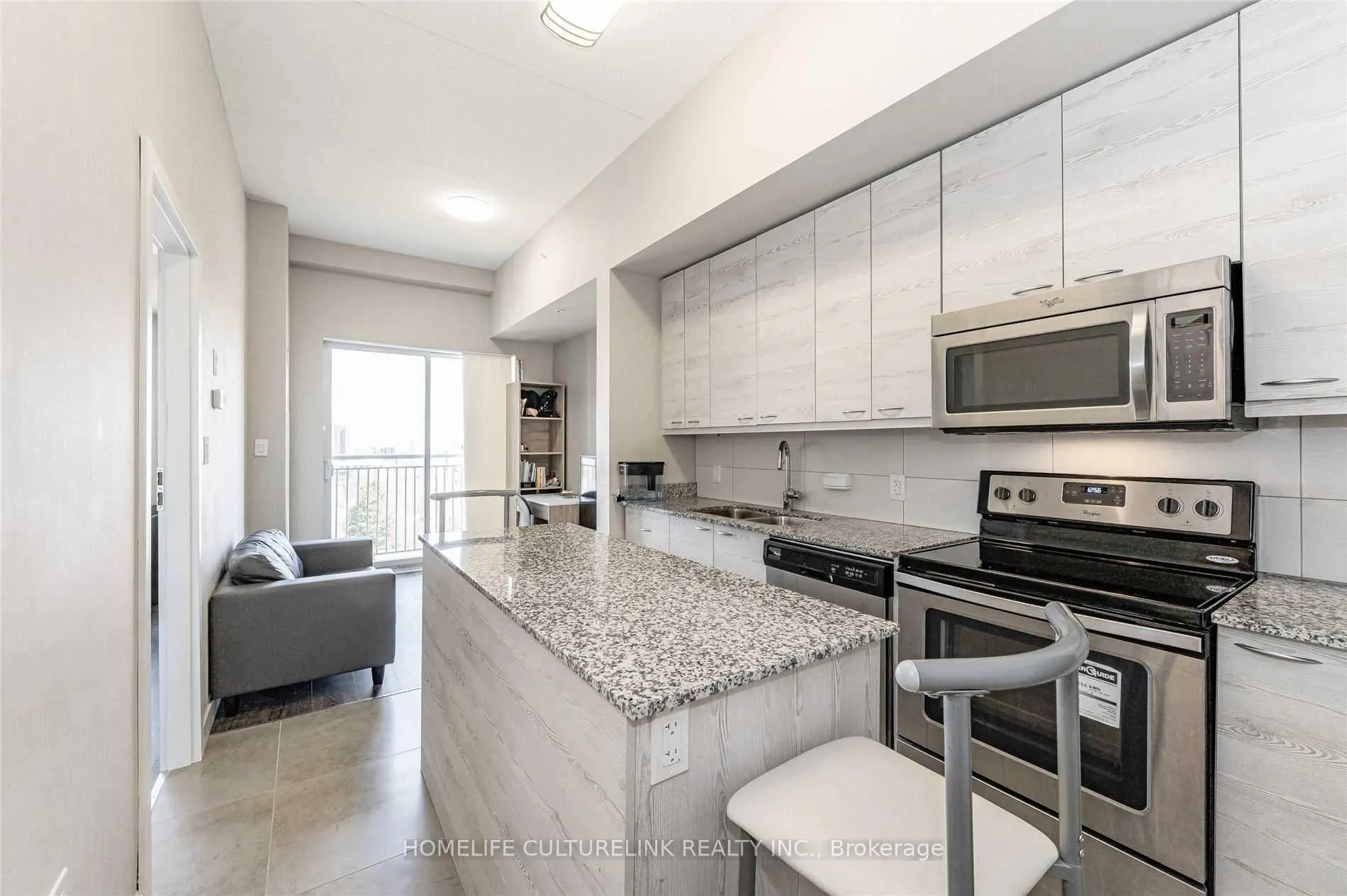 Photo 4 of Unit 823, 280 Lester Street E, Waterloo, Beechwood/University — HOMEH