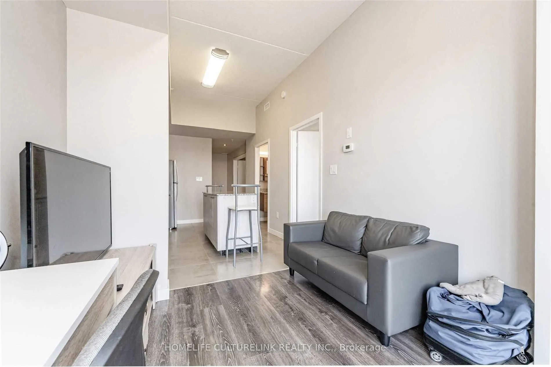 Photo 5 of Unit 823, 280 Lester Street E, Waterloo, Beechwood/University — HOMEH