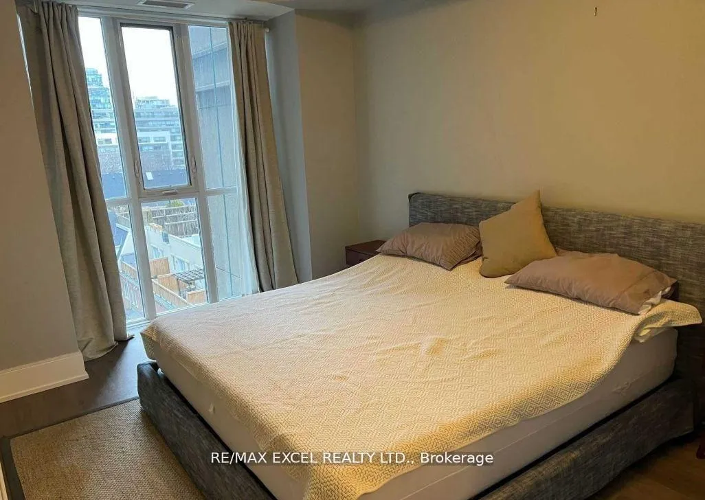 Photo 9 of Unit 728, 560 Front Street W, Toronto, Waterfront Communities — HOMEH