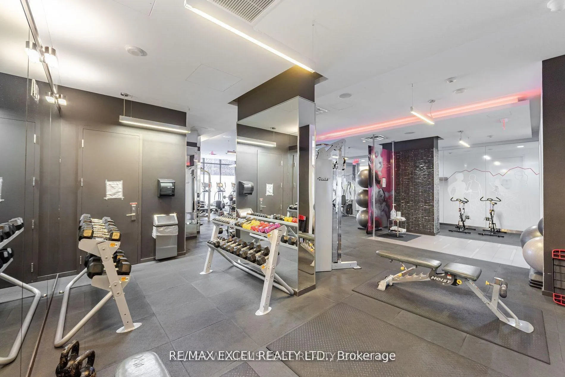 Photo 17 of Unit 728, 560 Front Street W, Toronto, Waterfront Communities — HOMEH