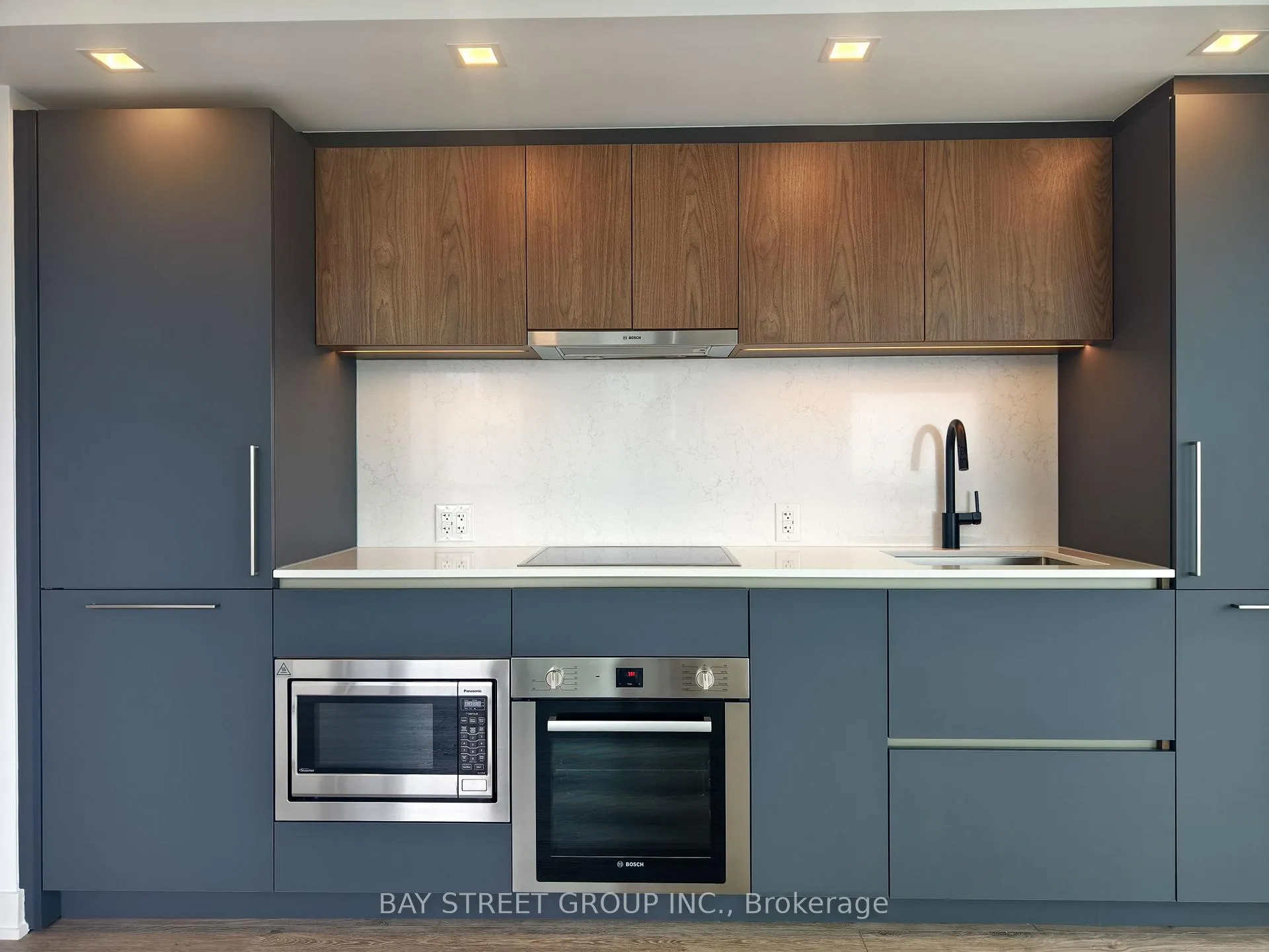 Photo 7 of Unit 2409, 609 Sherbourne Street, Toronto, North St. James Town — HOMEH