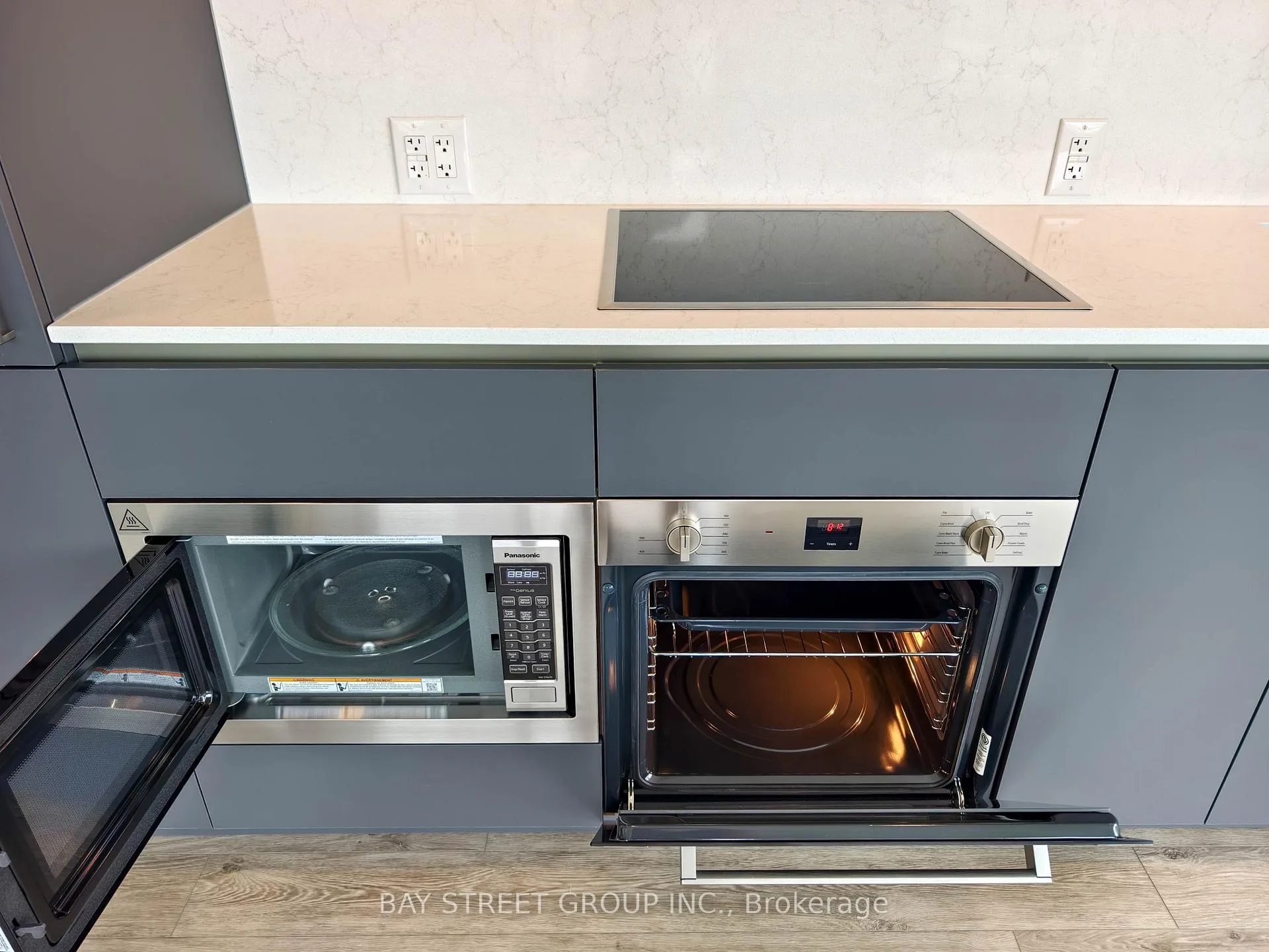 Photo 10 of Unit 2409, 609 Sherbourne Street, Toronto, North St. James Town — HOMEH