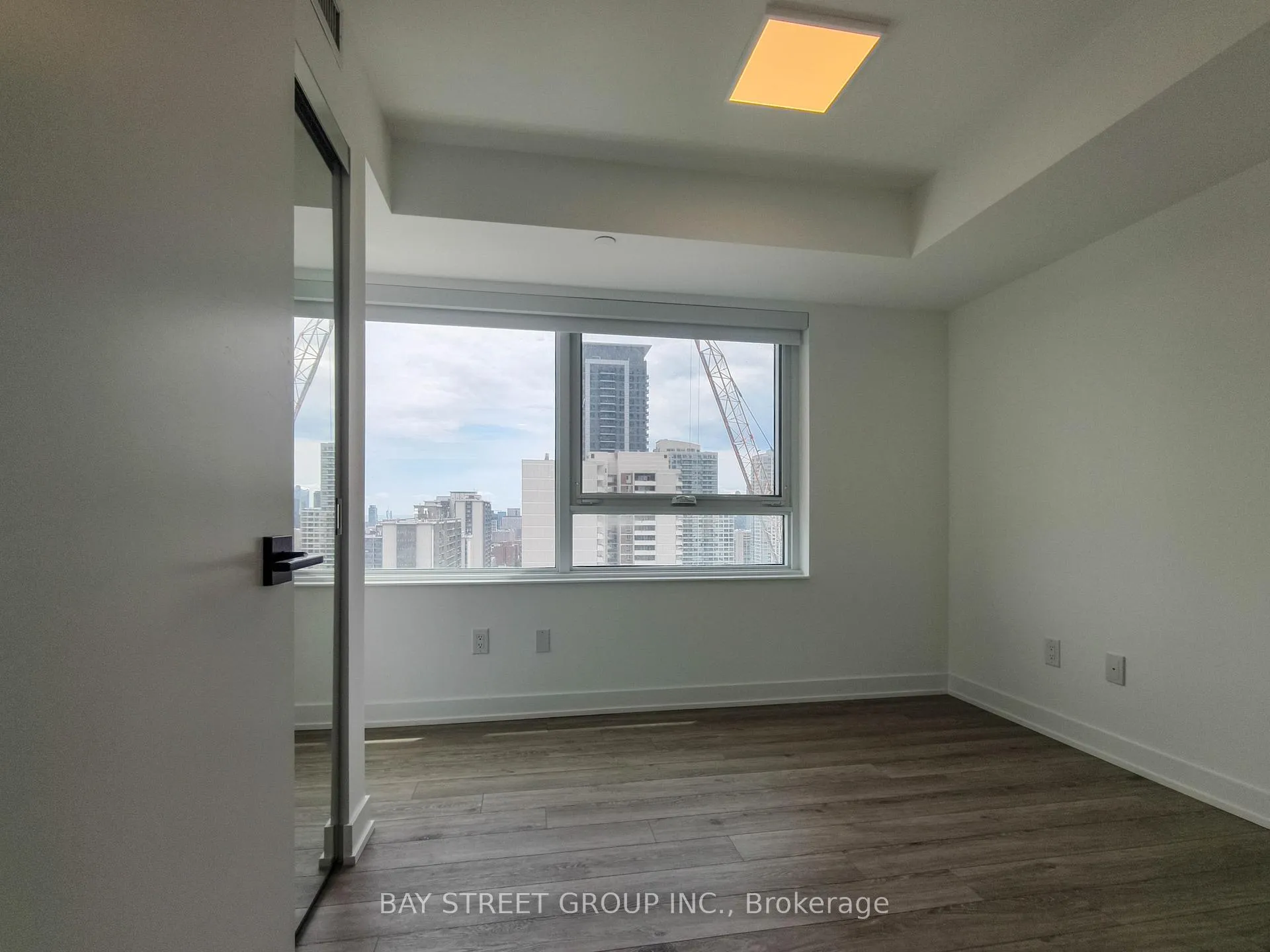 Photo 15 of Unit 2409, 609 Sherbourne Street, Toronto, North St. James Town — HOMEH