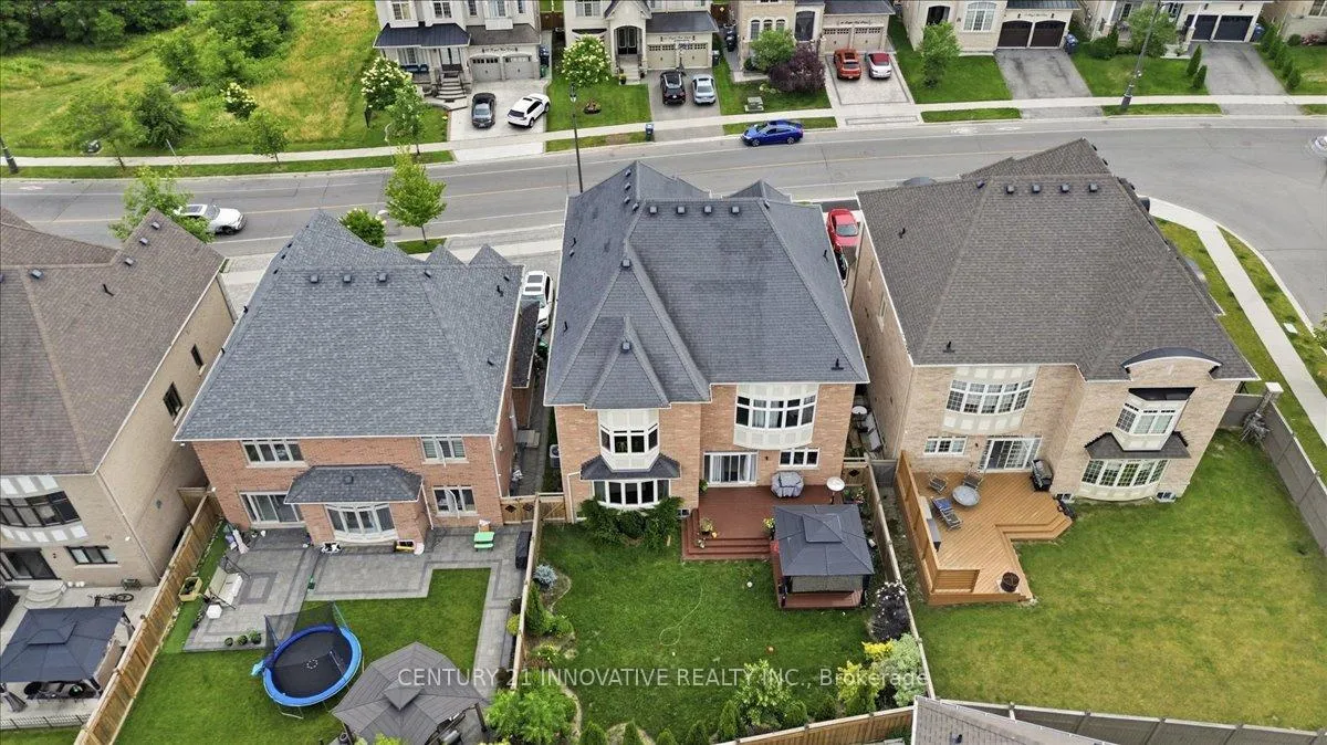 Photo 47 of 13 Royal West Dr, Brampton, Credit Valley — HOMEH
