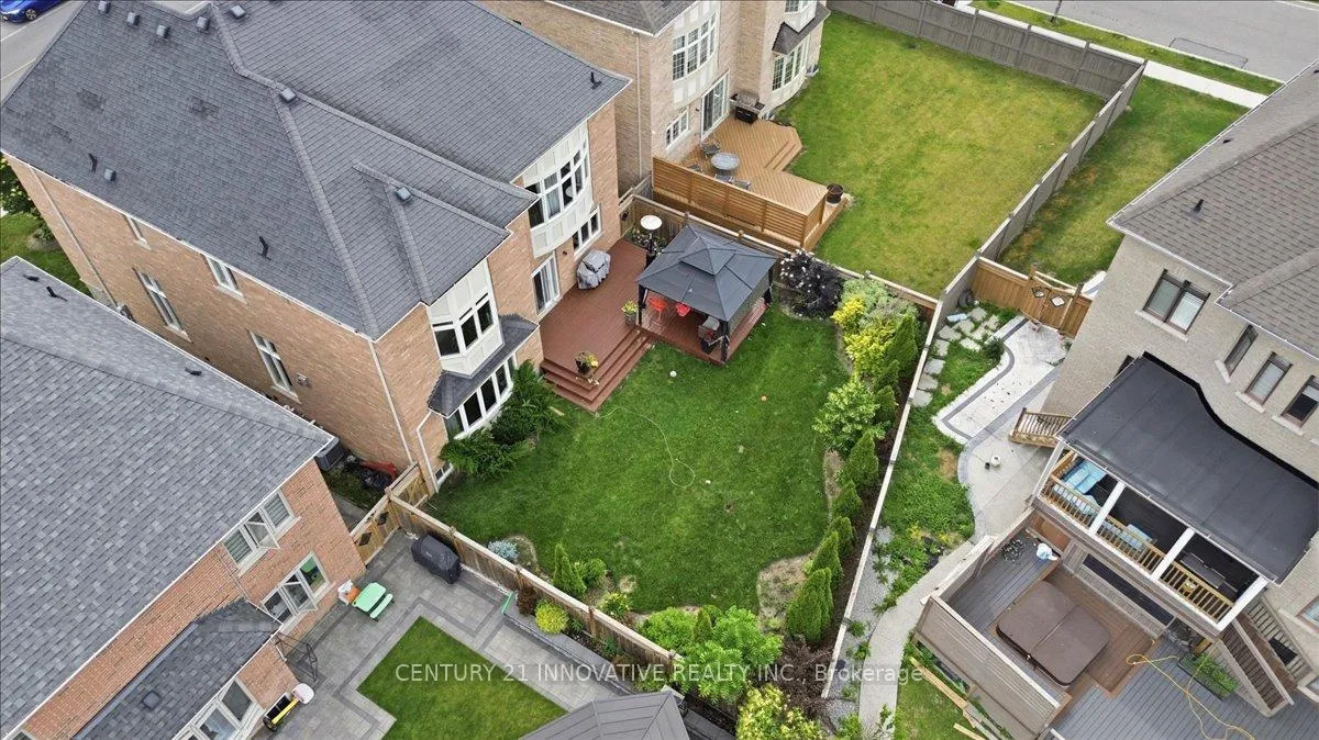 Photo 48 of 13 Royal West Dr, Brampton, Credit Valley — HOMEH