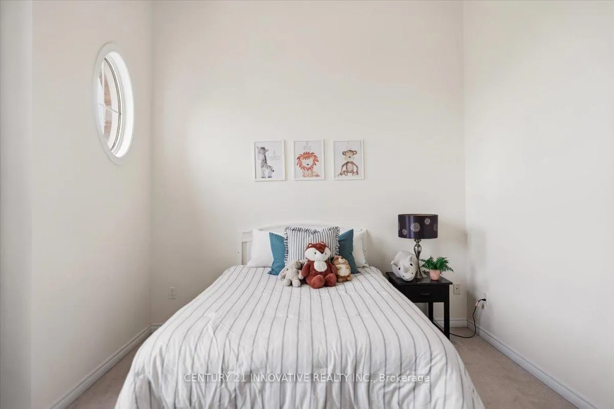 Photo 24 of 13 Royal West Dr, Brampton, Credit Valley — HOMEH