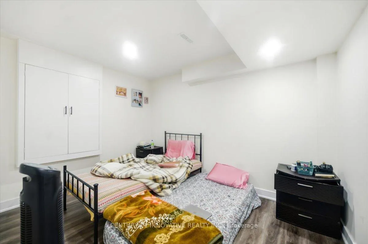 Photo 38 of 13 Royal West Dr, Brampton, Credit Valley — HOMEH