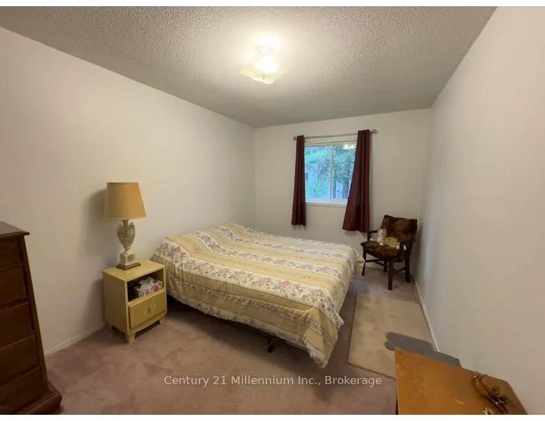 Photo 12 of 15 Savarin Street, Wasaga Beach — HOMEH