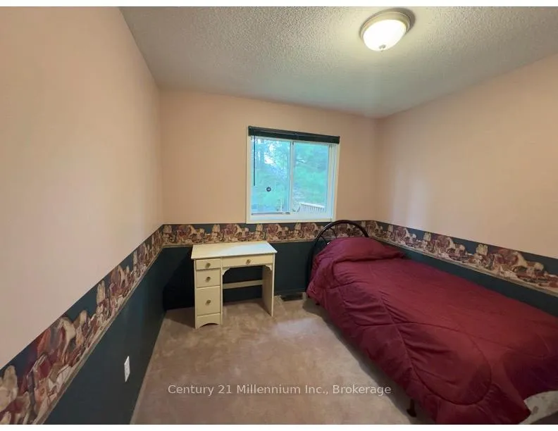 Photo 13 of 15 Savarin Street, Wasaga Beach — HOMEH