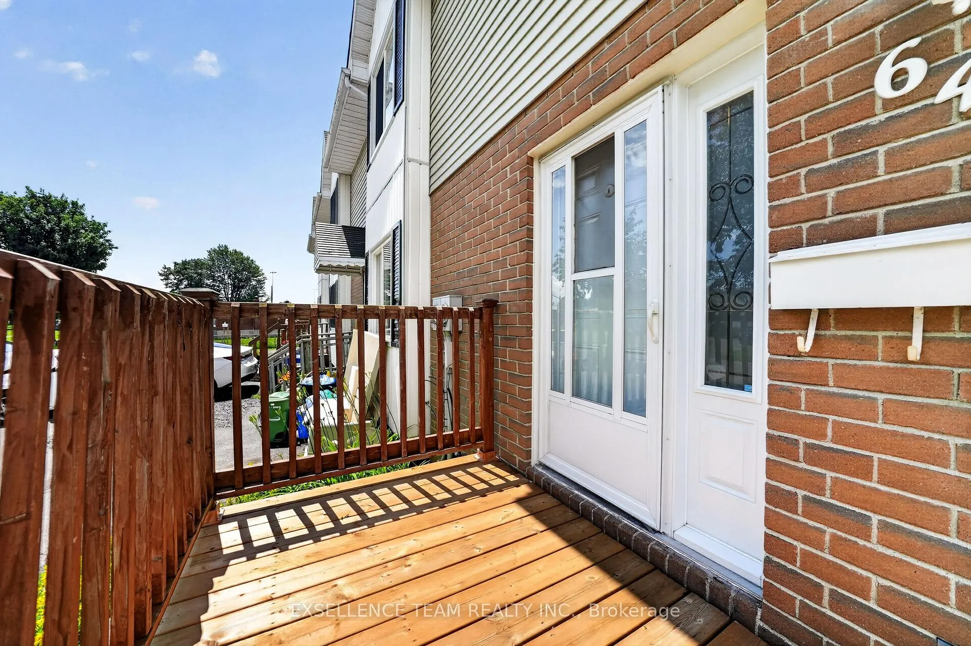 Photo 2 of 645 Fraser Avenue, Cornwall, Cornwall — HOMEH