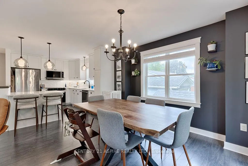 Photo 8 of 34 Selkirk Street, Petawawa, Petawawa — HOMEH