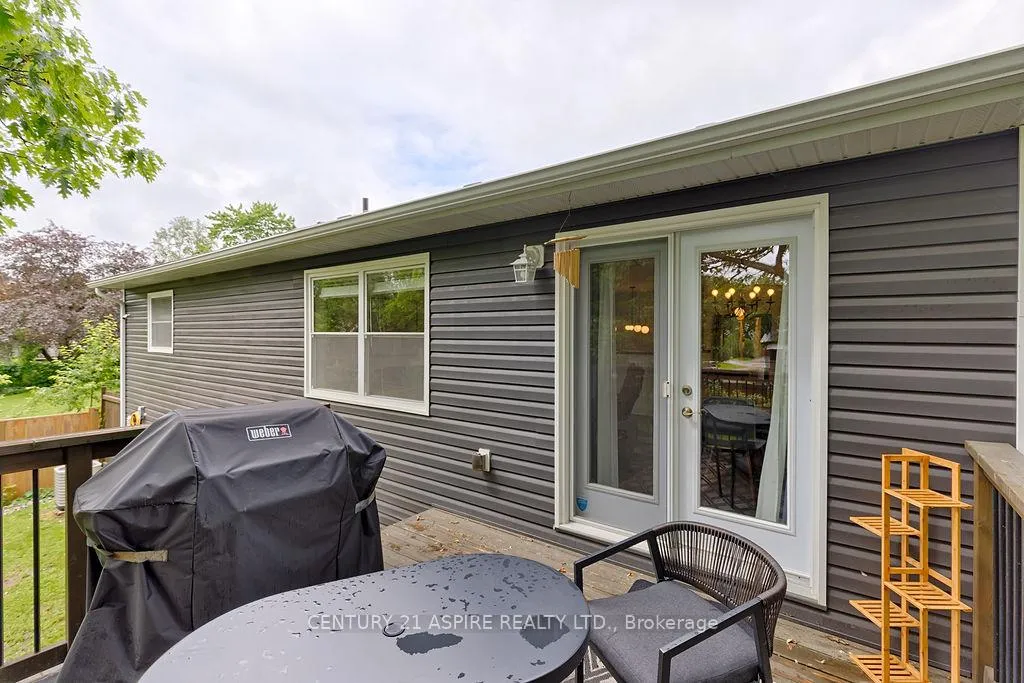 Photo 32 of 34 Selkirk Street, Petawawa, Petawawa — HOMEH