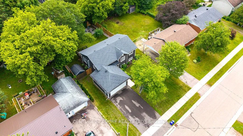 Photo 41 of 34 Selkirk Street, Petawawa, Petawawa — HOMEH