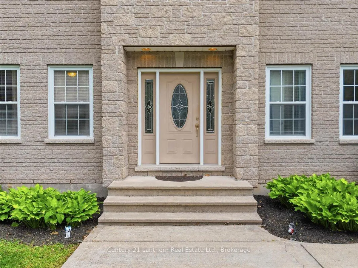 Photo 4 of 170 Centre Road, Centre Hastings — HOMEH