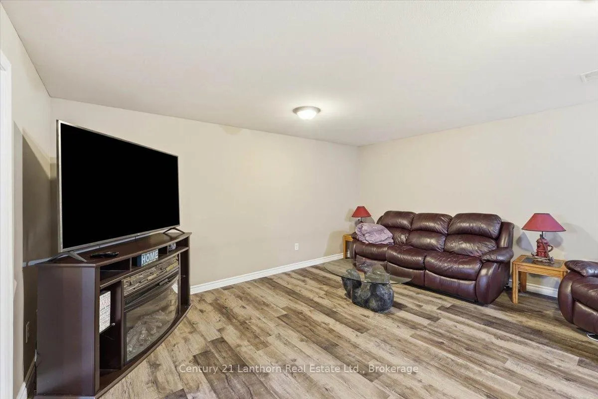 Photo 23 of 170 Centre Road, Centre Hastings — HOMEH